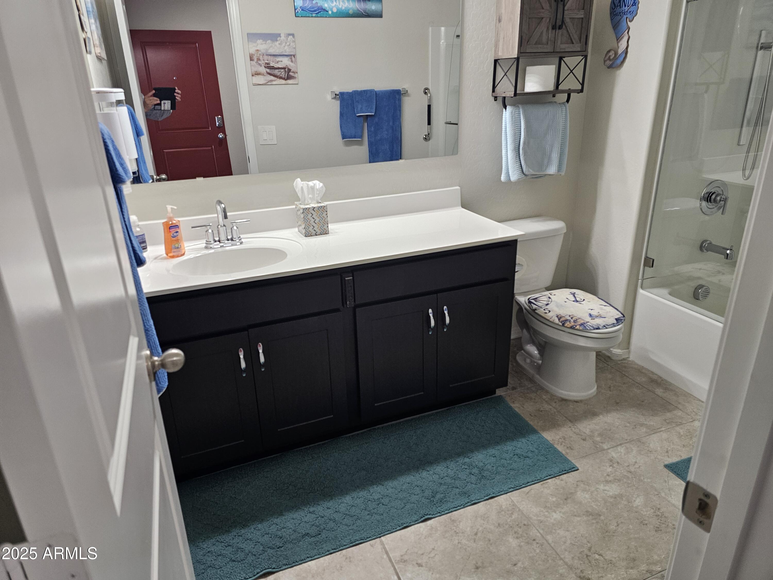 18789 W JEFFERSON Street