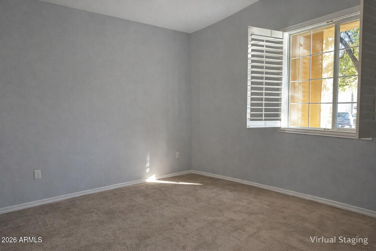 121 N CALIFORNIA Street 29