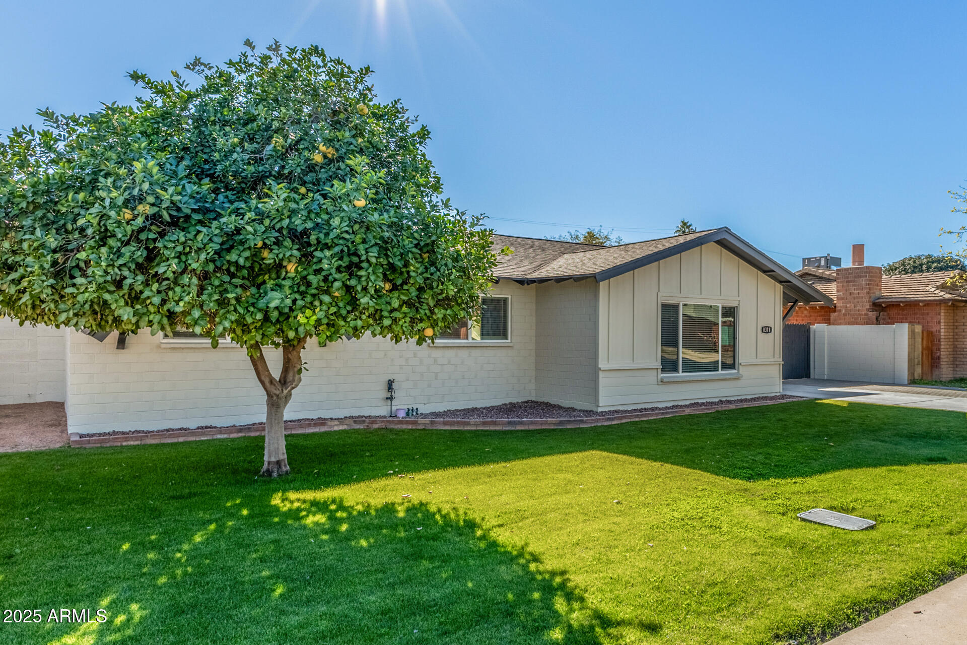 8311 E MACKENZIE Drive