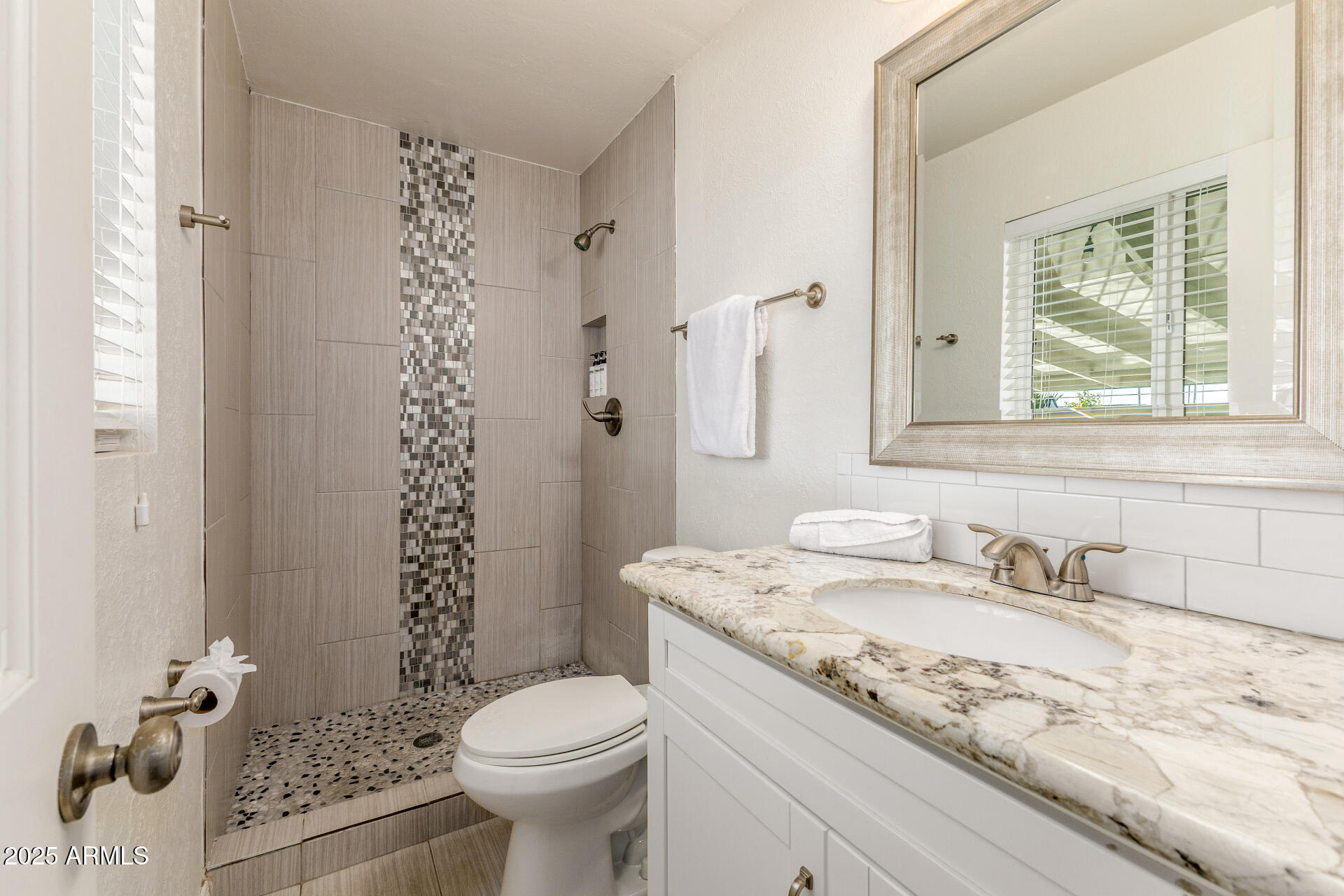 8311 E MACKENZIE Drive