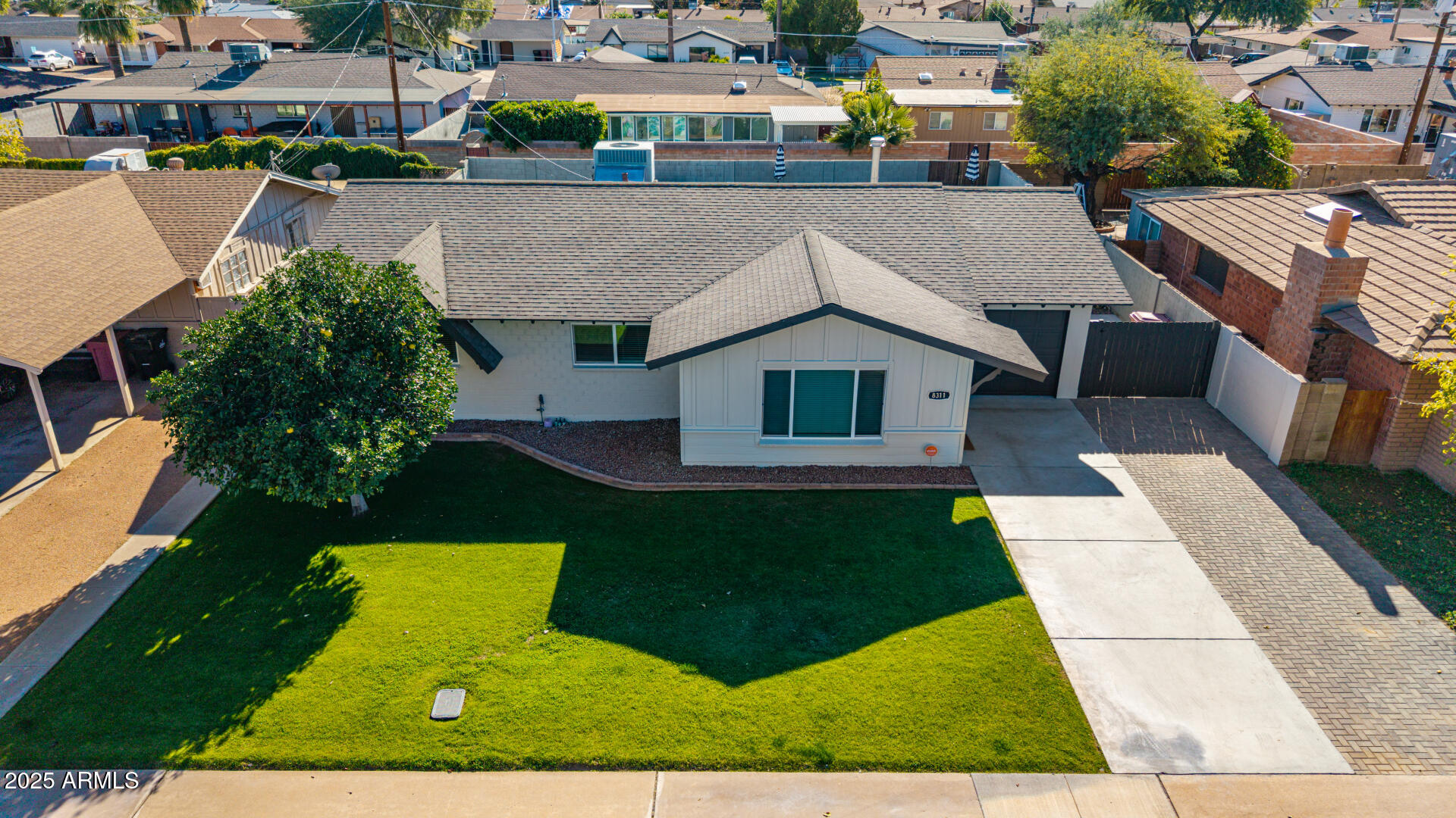 8311 E MACKENZIE Drive