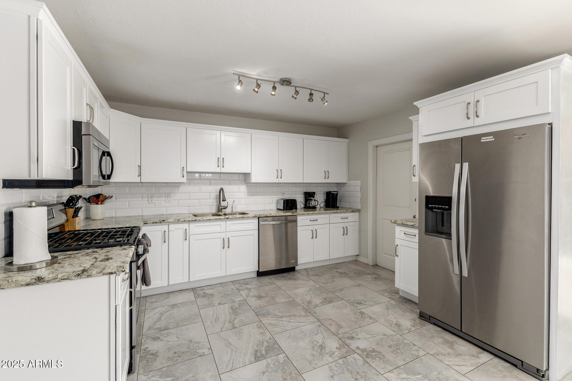 8311 E MACKENZIE Drive