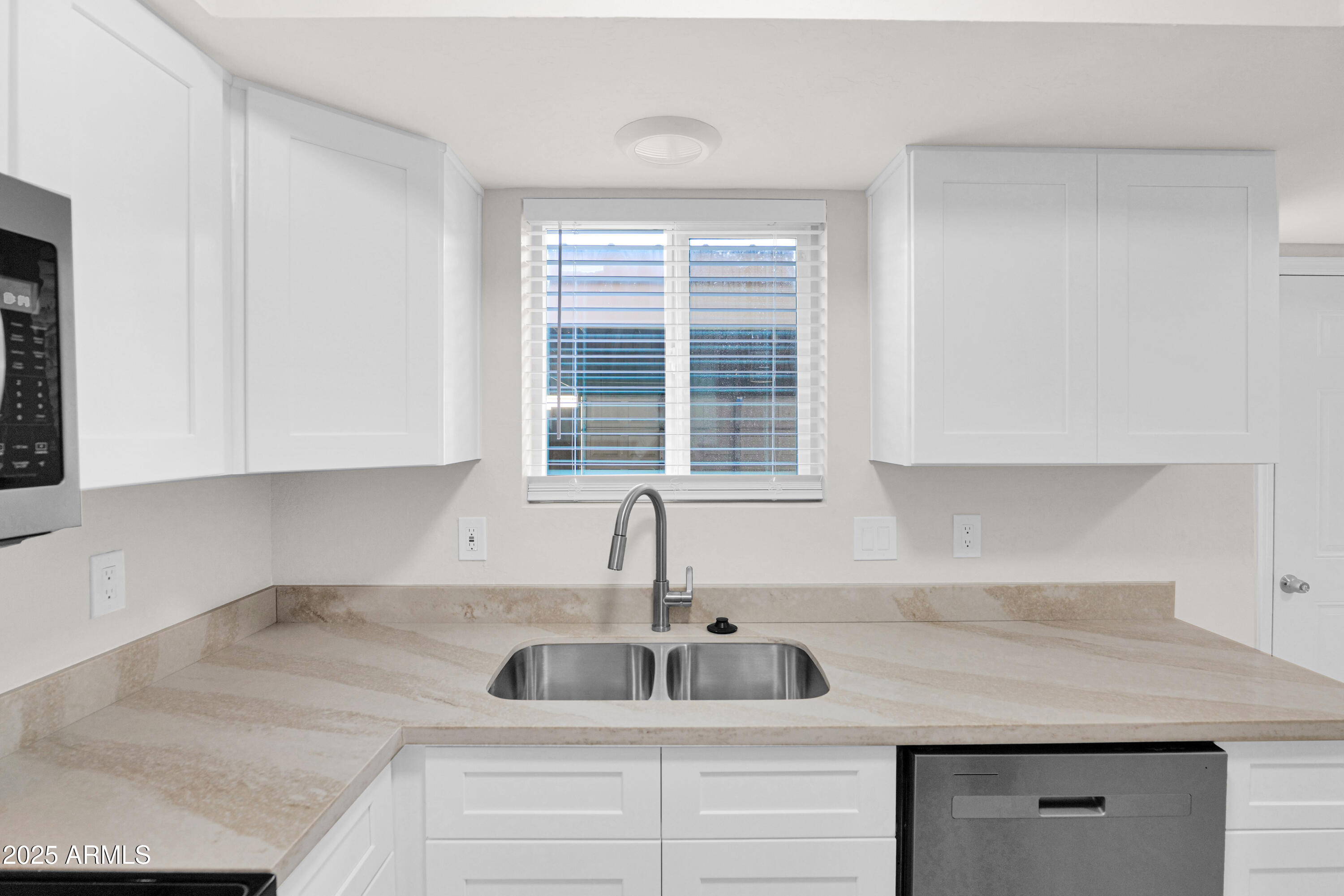 17620 N 17TH Place 25