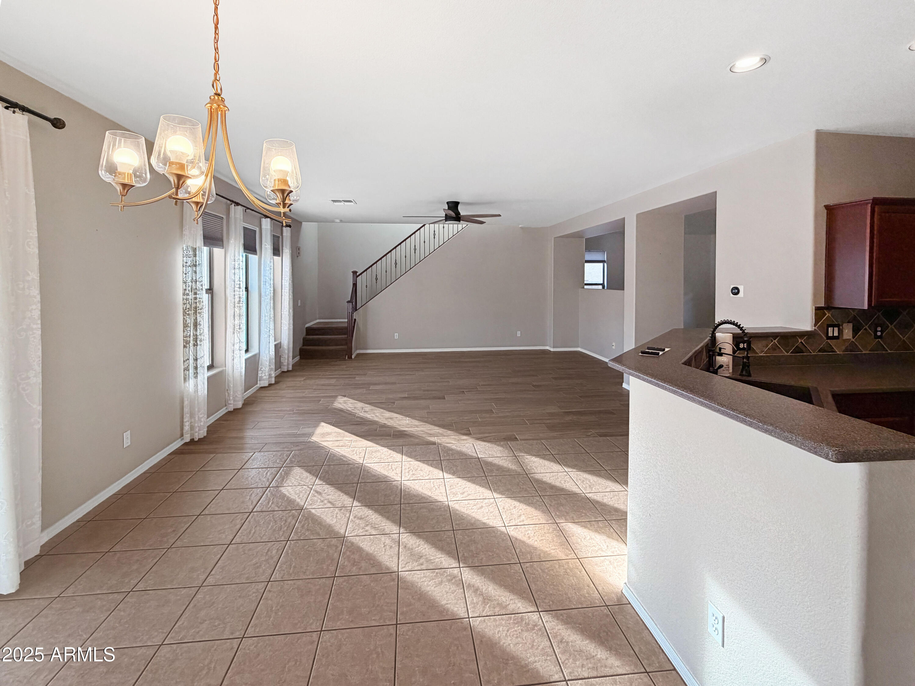 45765 W STARLIGHT Drive