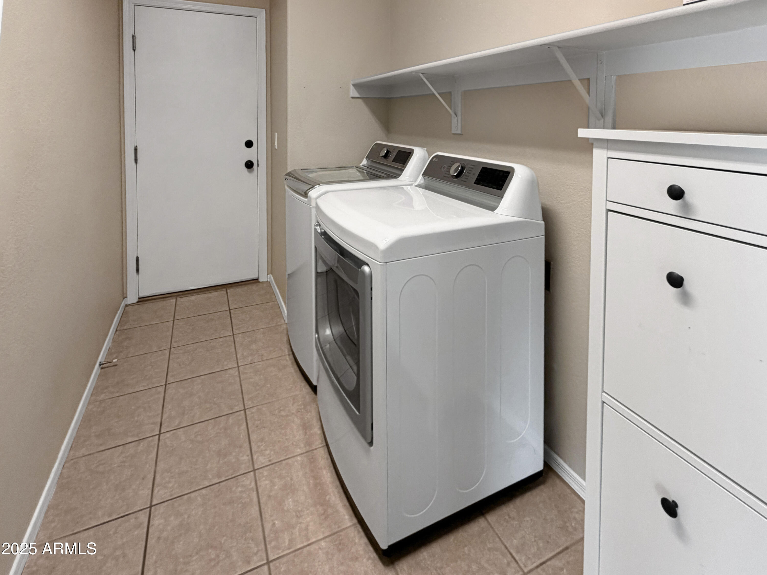 45765 W STARLIGHT Drive