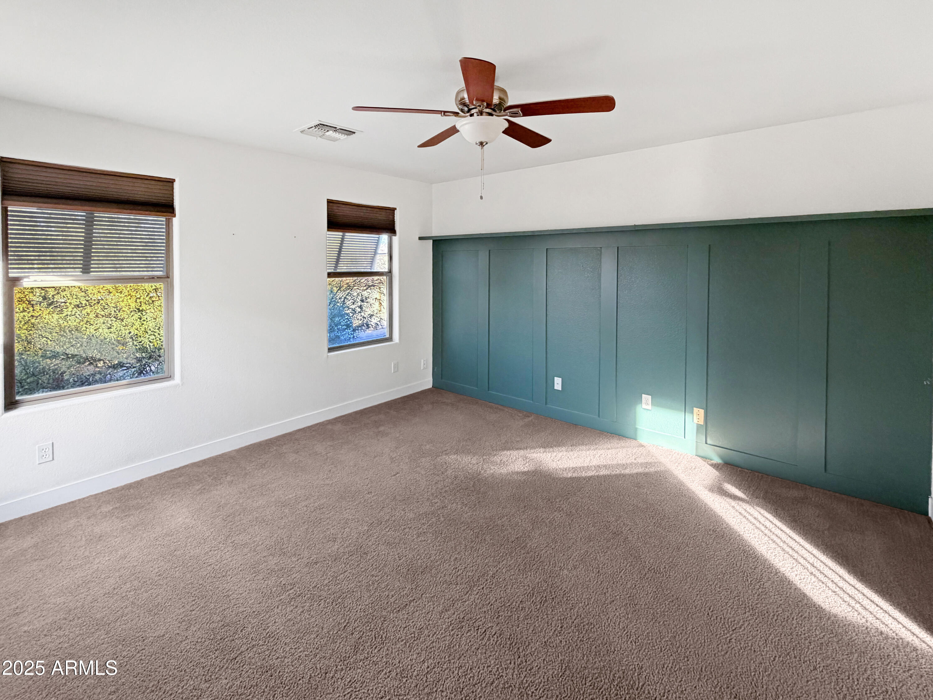 45765 W STARLIGHT Drive