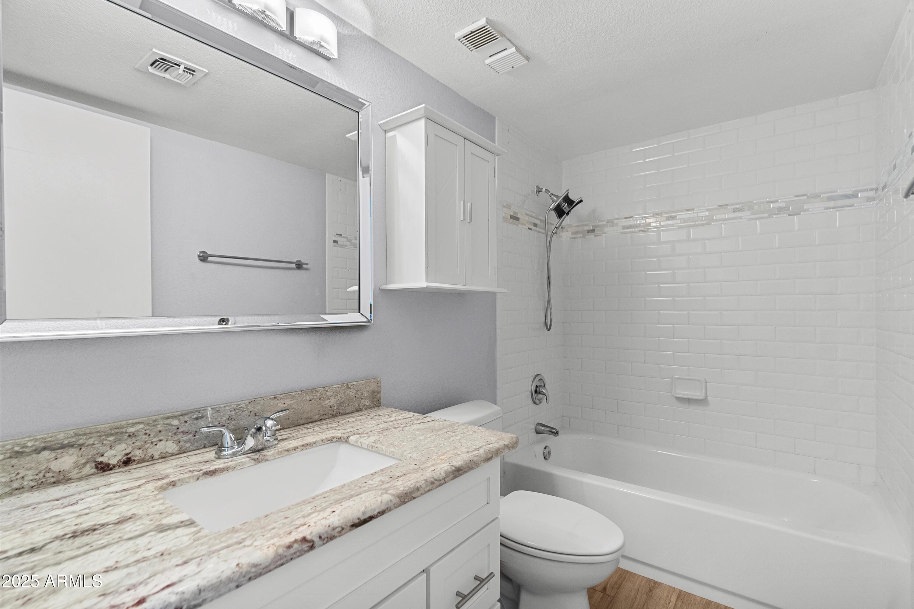 7950 E CAMELBACK Road 404