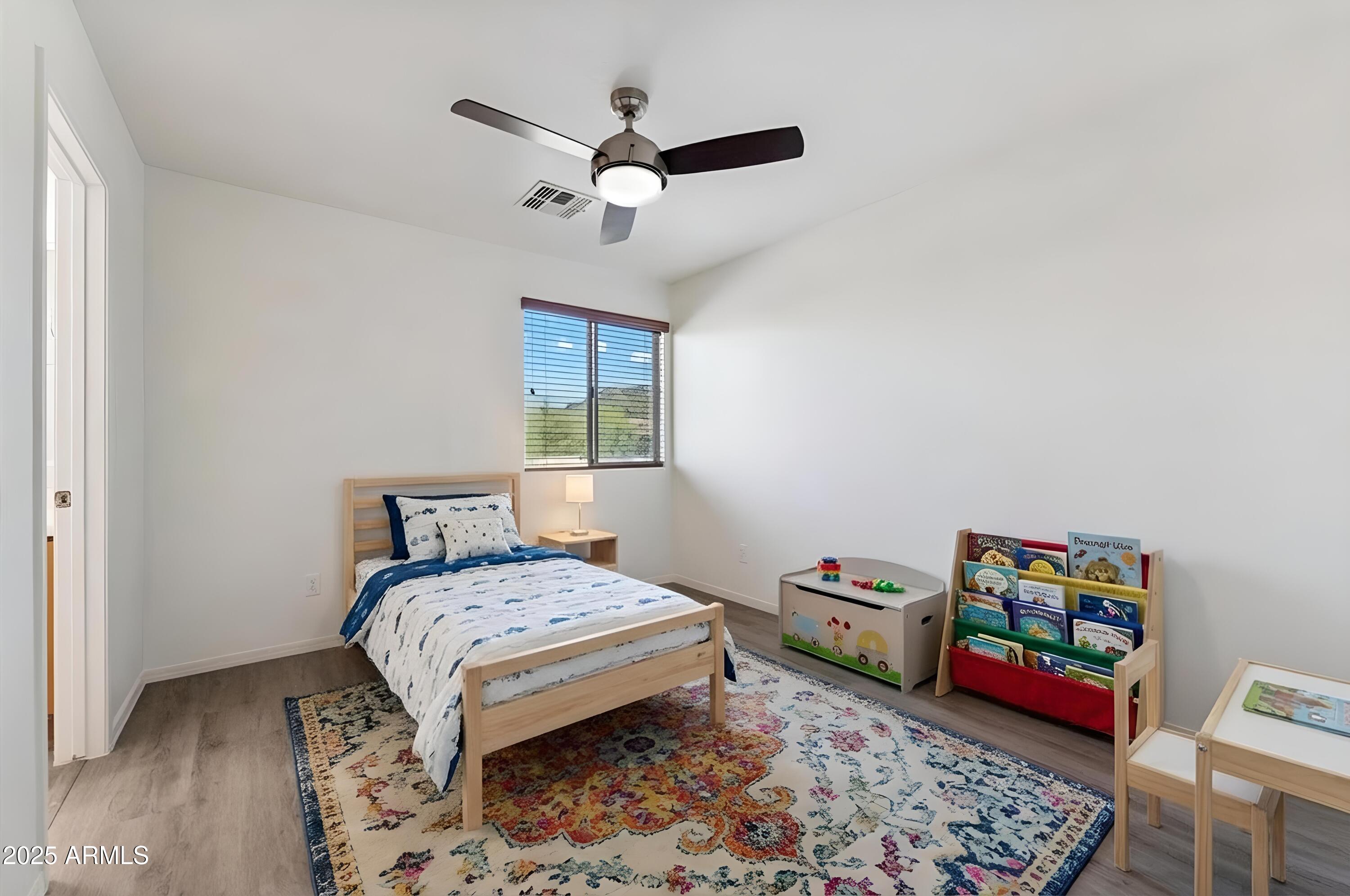 1630 W RED BIRD Road