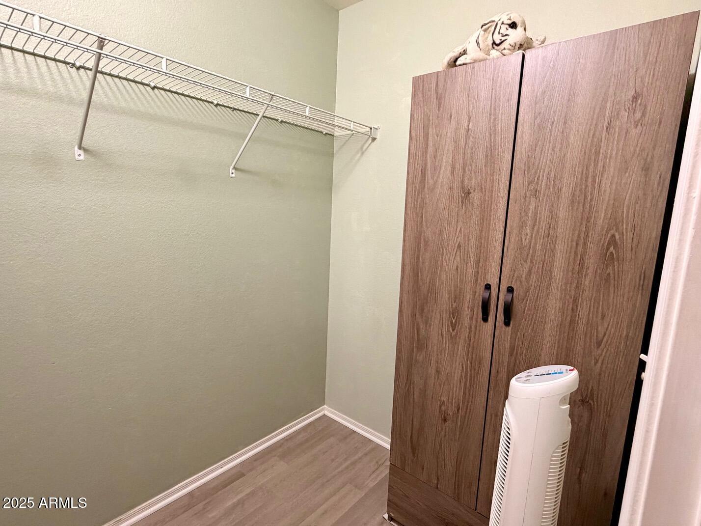 5989 E SUNRISE Circle