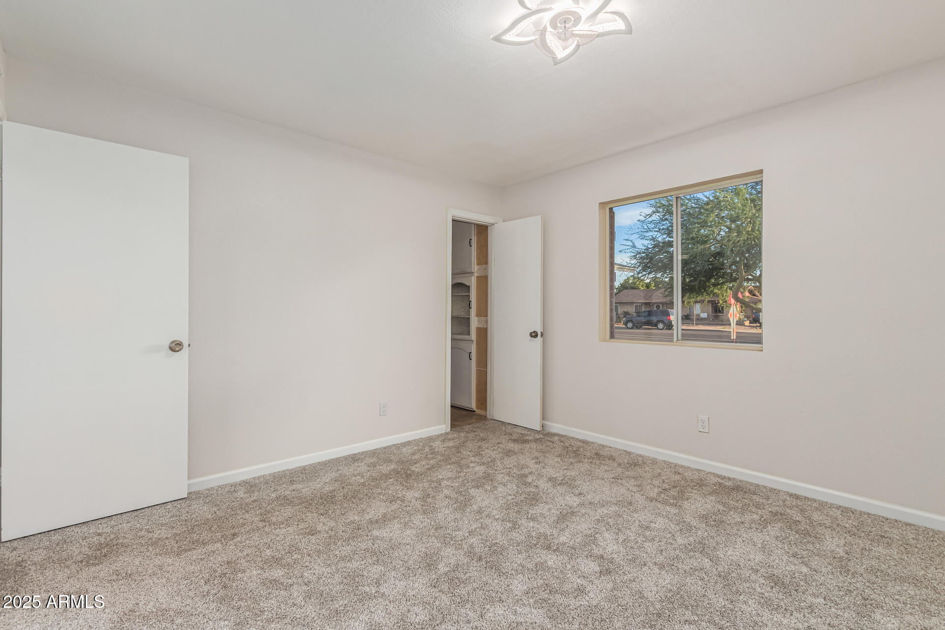 1232 E MCLELLAN Road