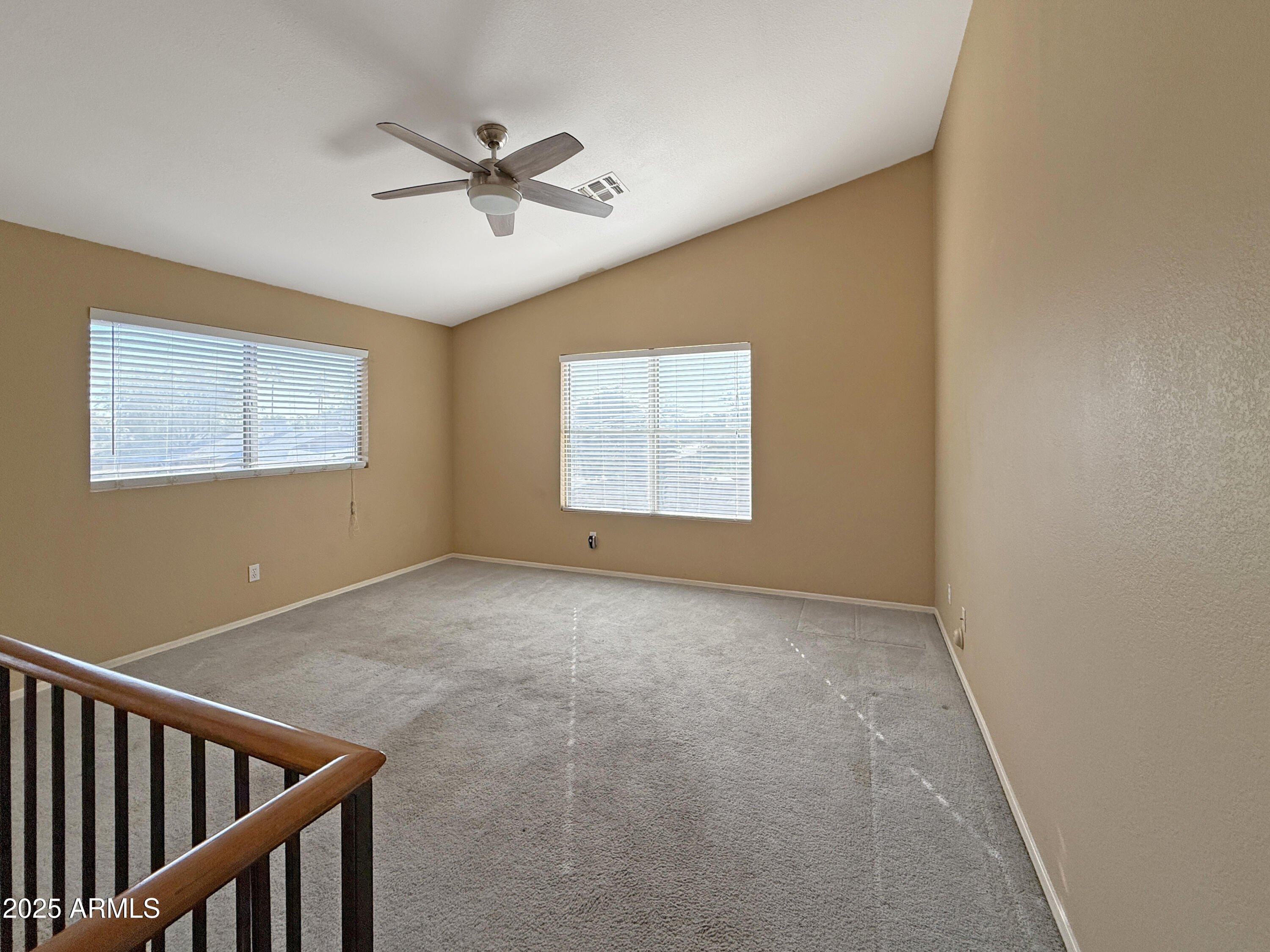 5711 W COCHISE Drive