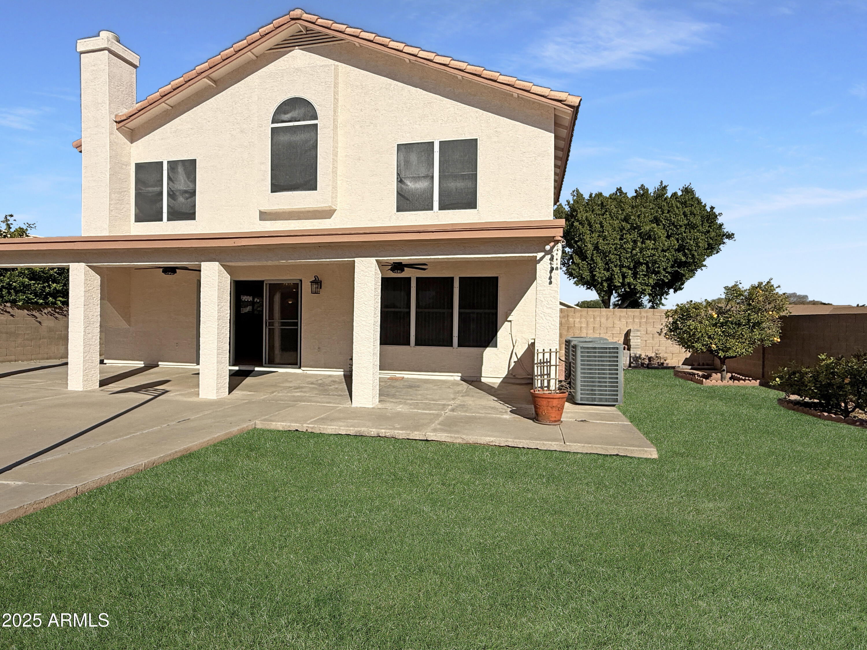 5711 W COCHISE Drive