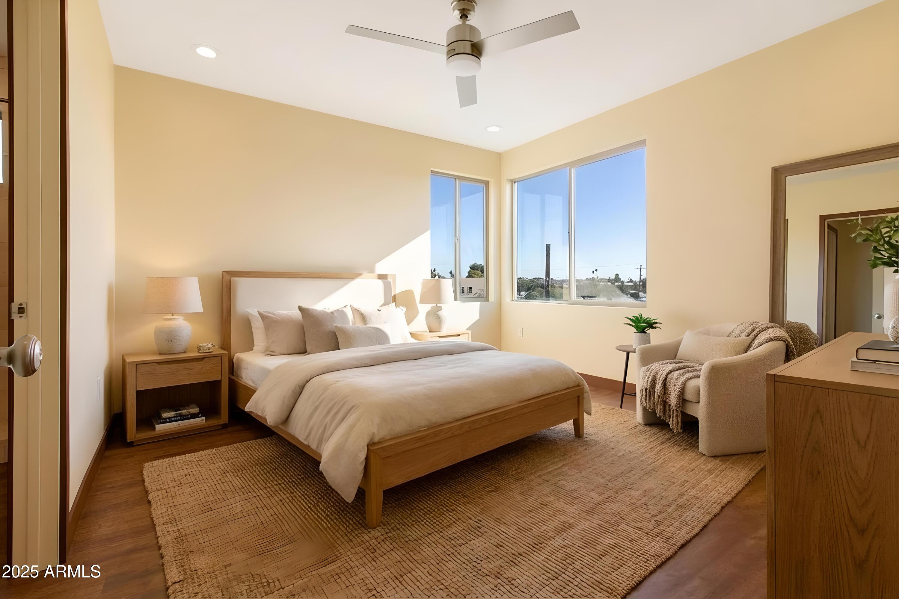 2014 W LAWRENCE Road