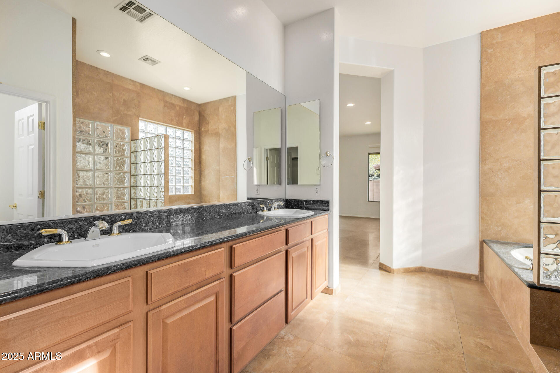 1303 S TUMBLEWEED Court