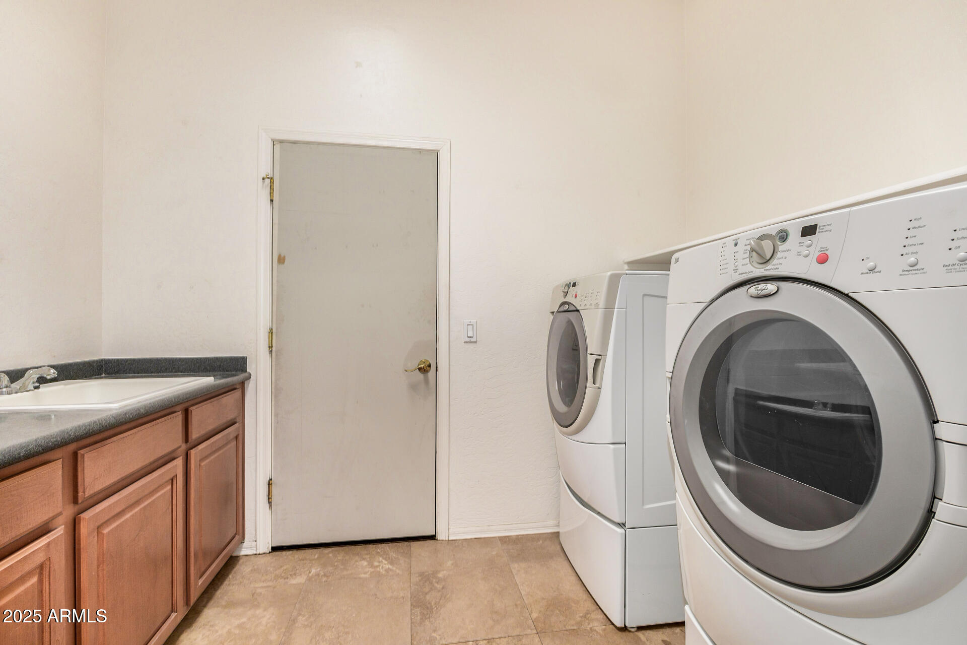 1303 S TUMBLEWEED Court