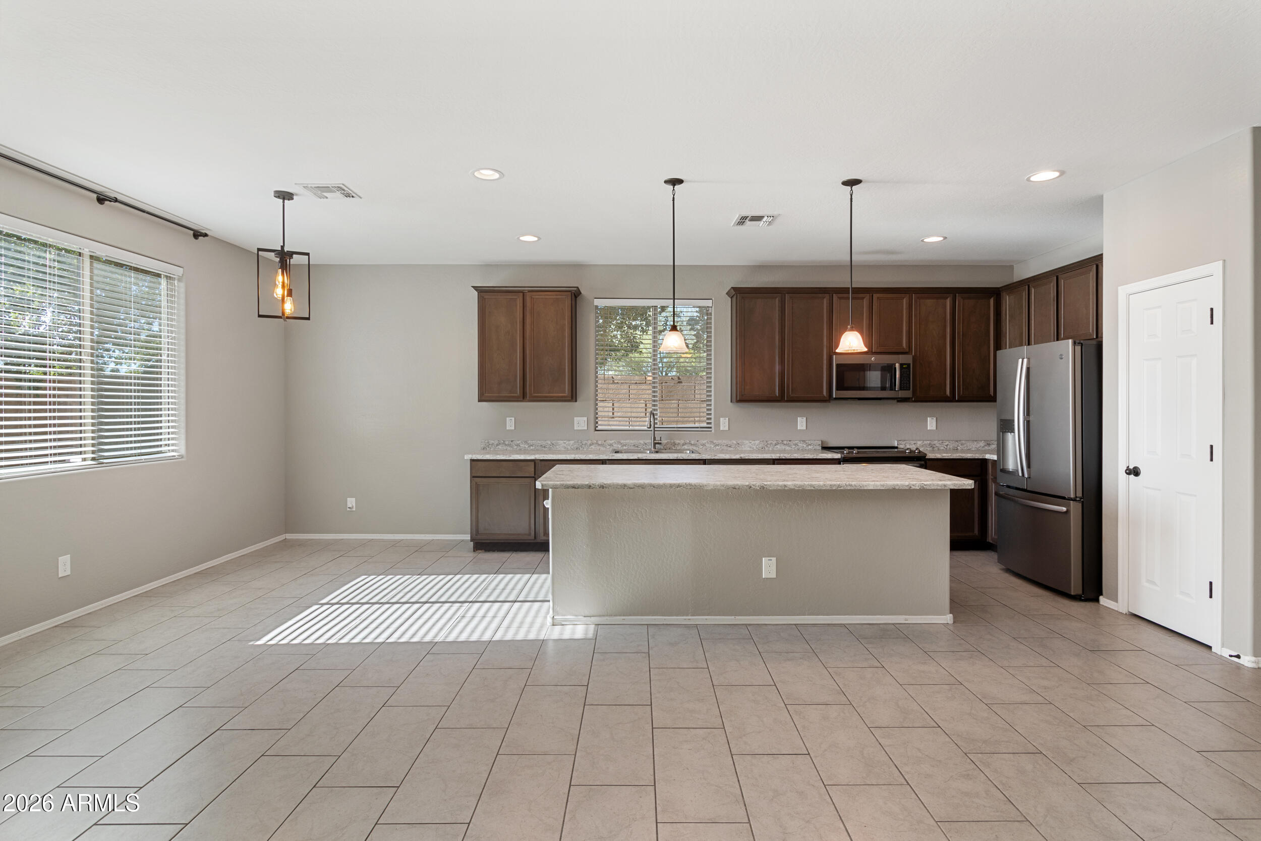 10257 W LAWRENCE Lane