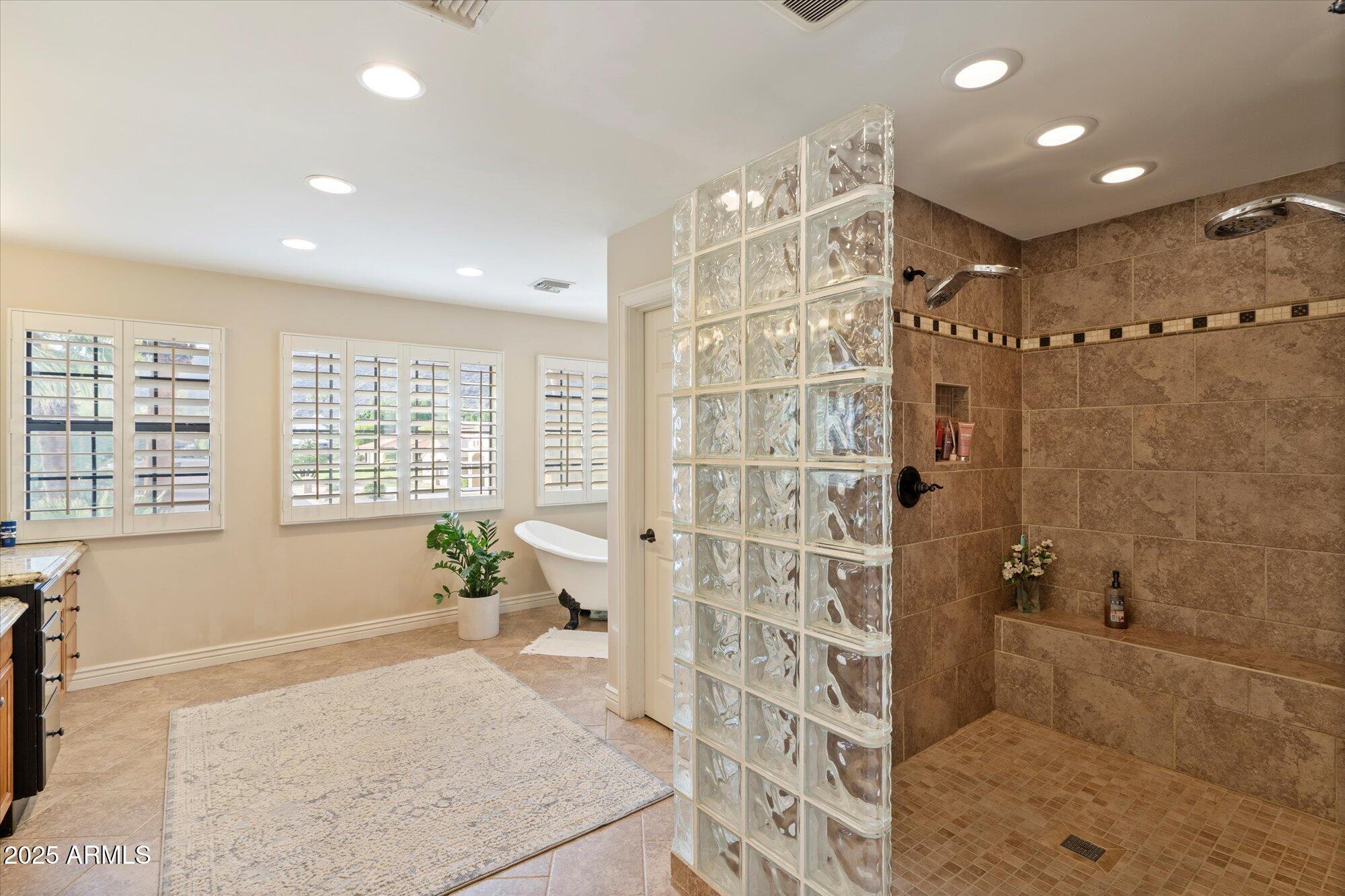 11621 S BLACKFOOT Drive