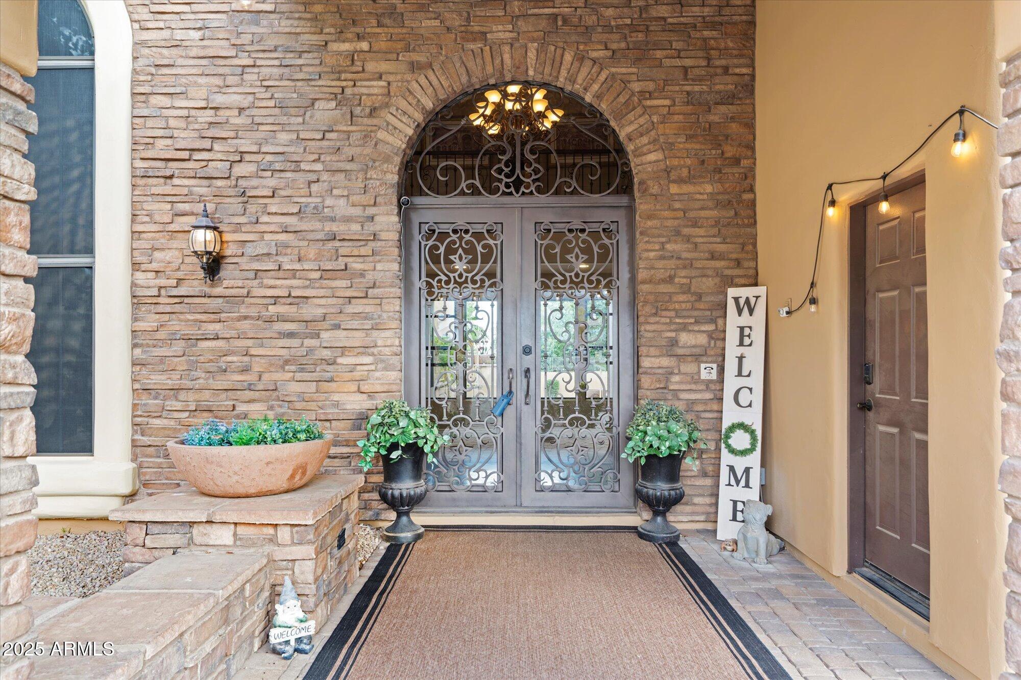 11621 S BLACKFOOT Drive