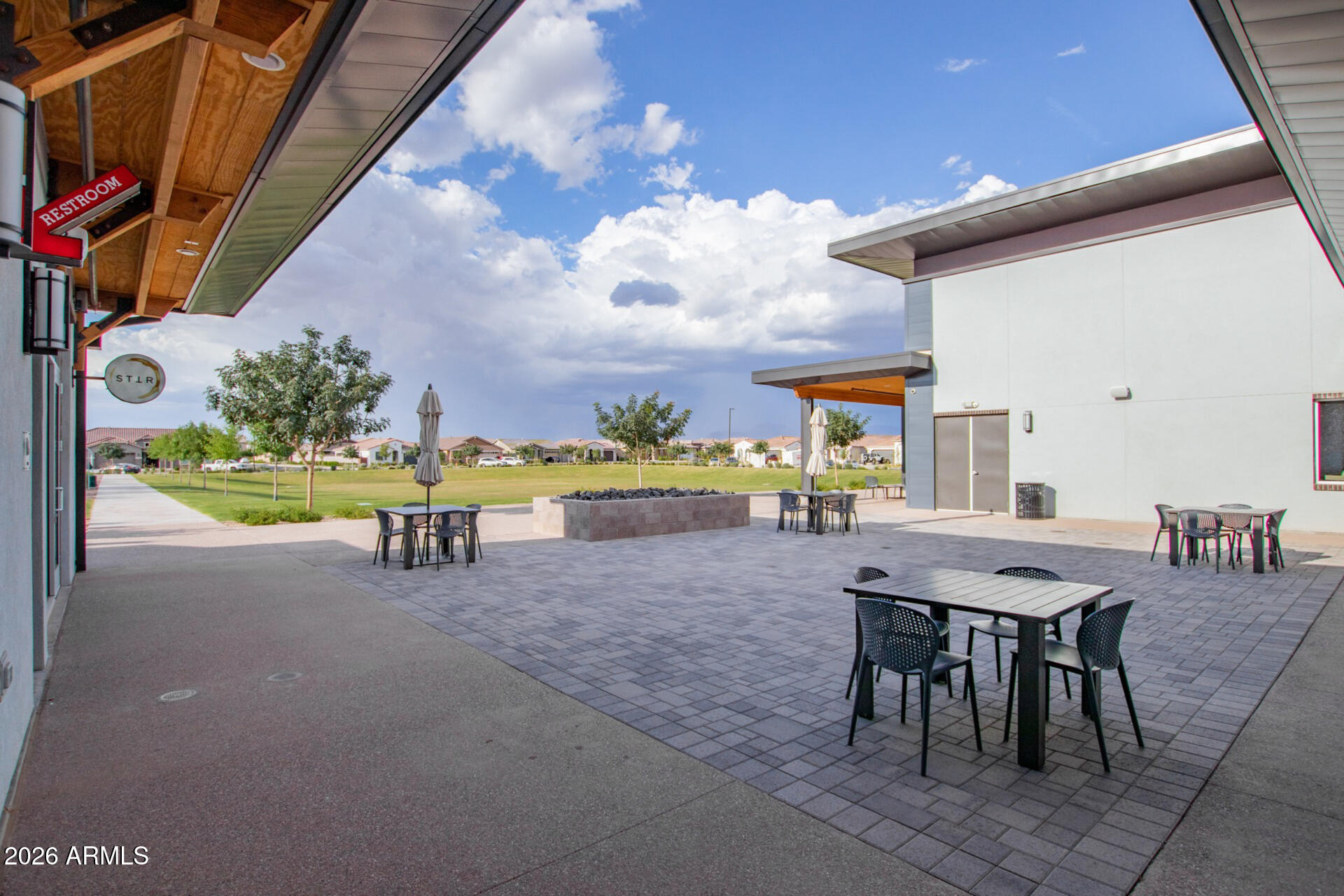 9856 E TUPELO Avenue