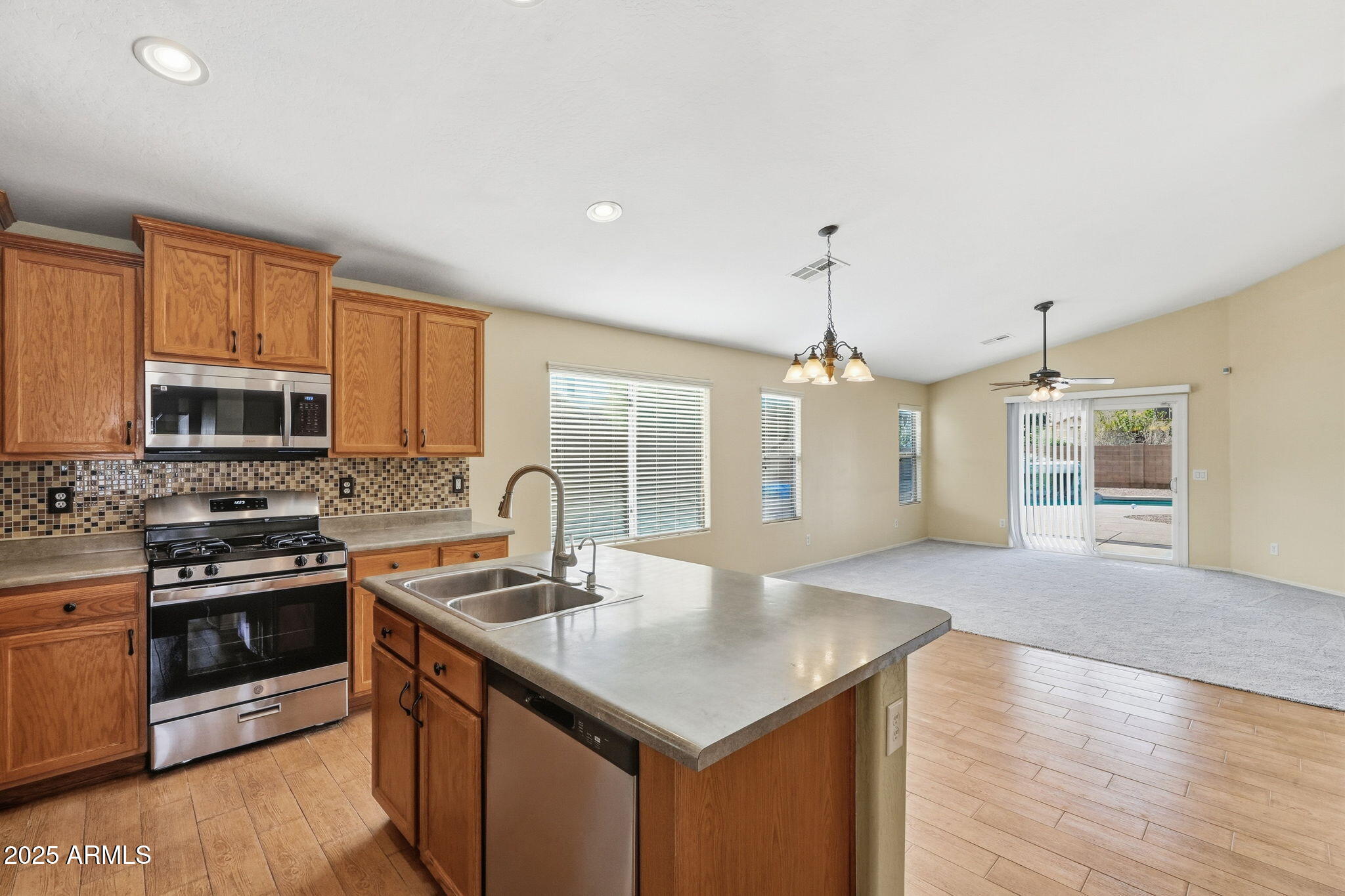 19546 N KRUPPS Court