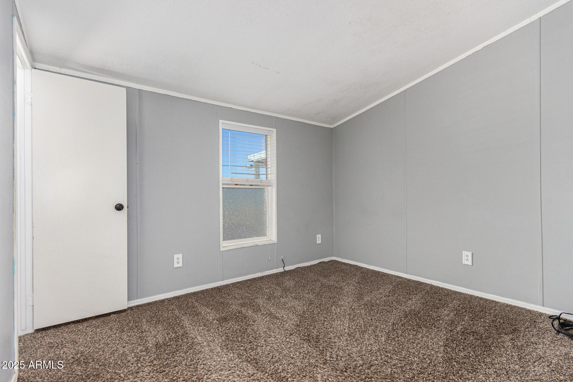 21137 W DOVE VALLEY Road