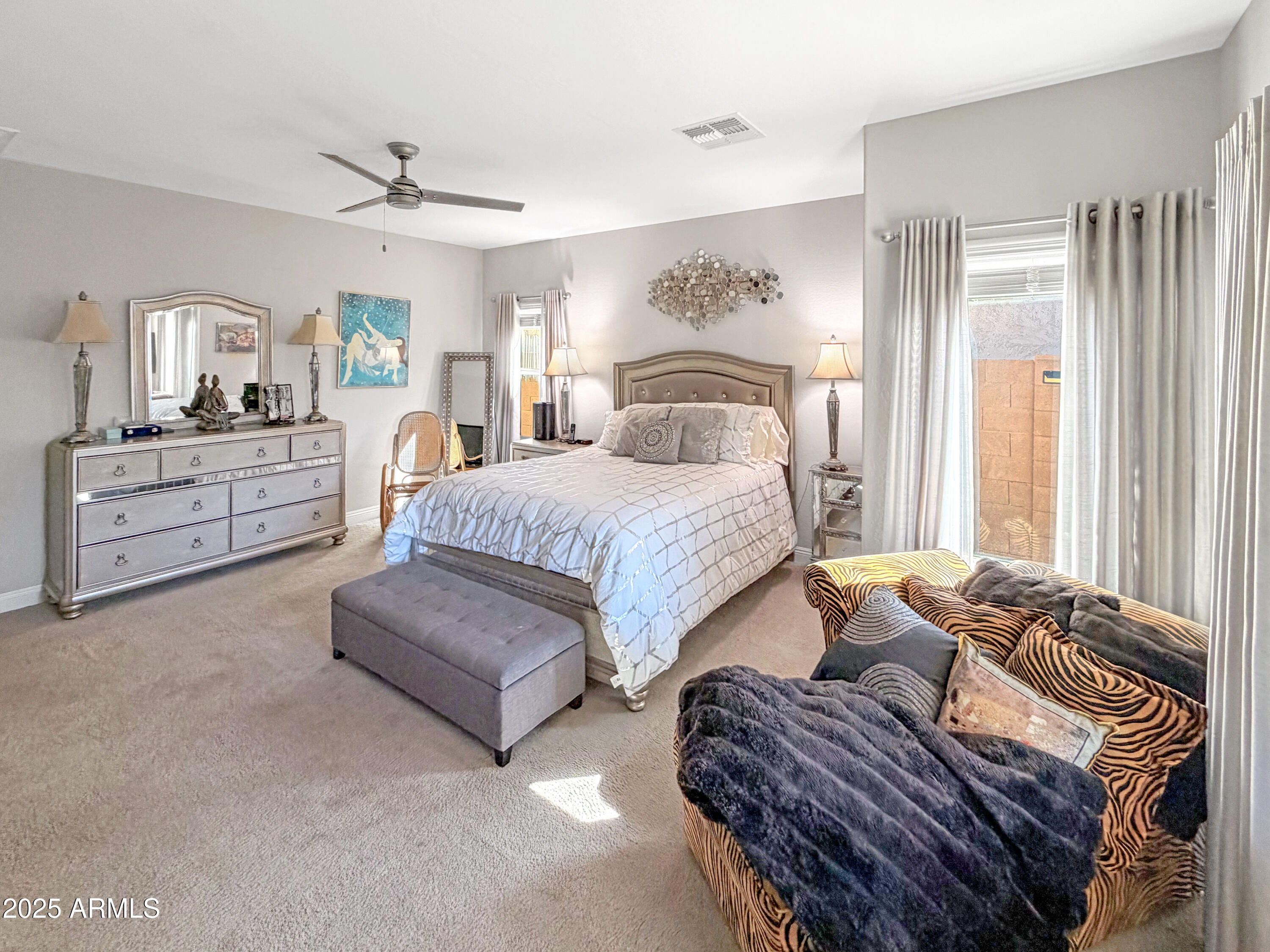 3848 N HUNTINGTON Drive