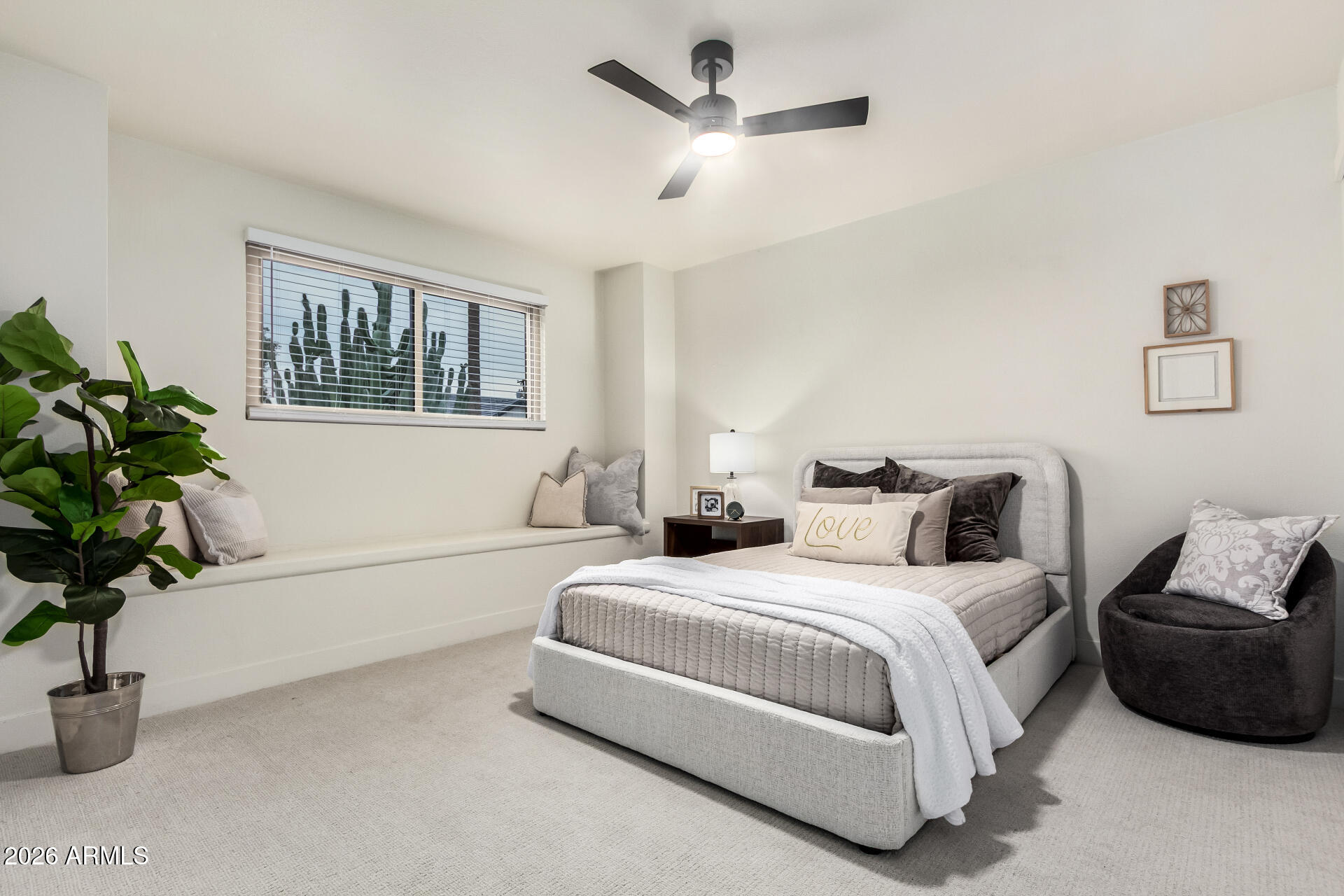 8252 E HEATHERBRAE Avenue