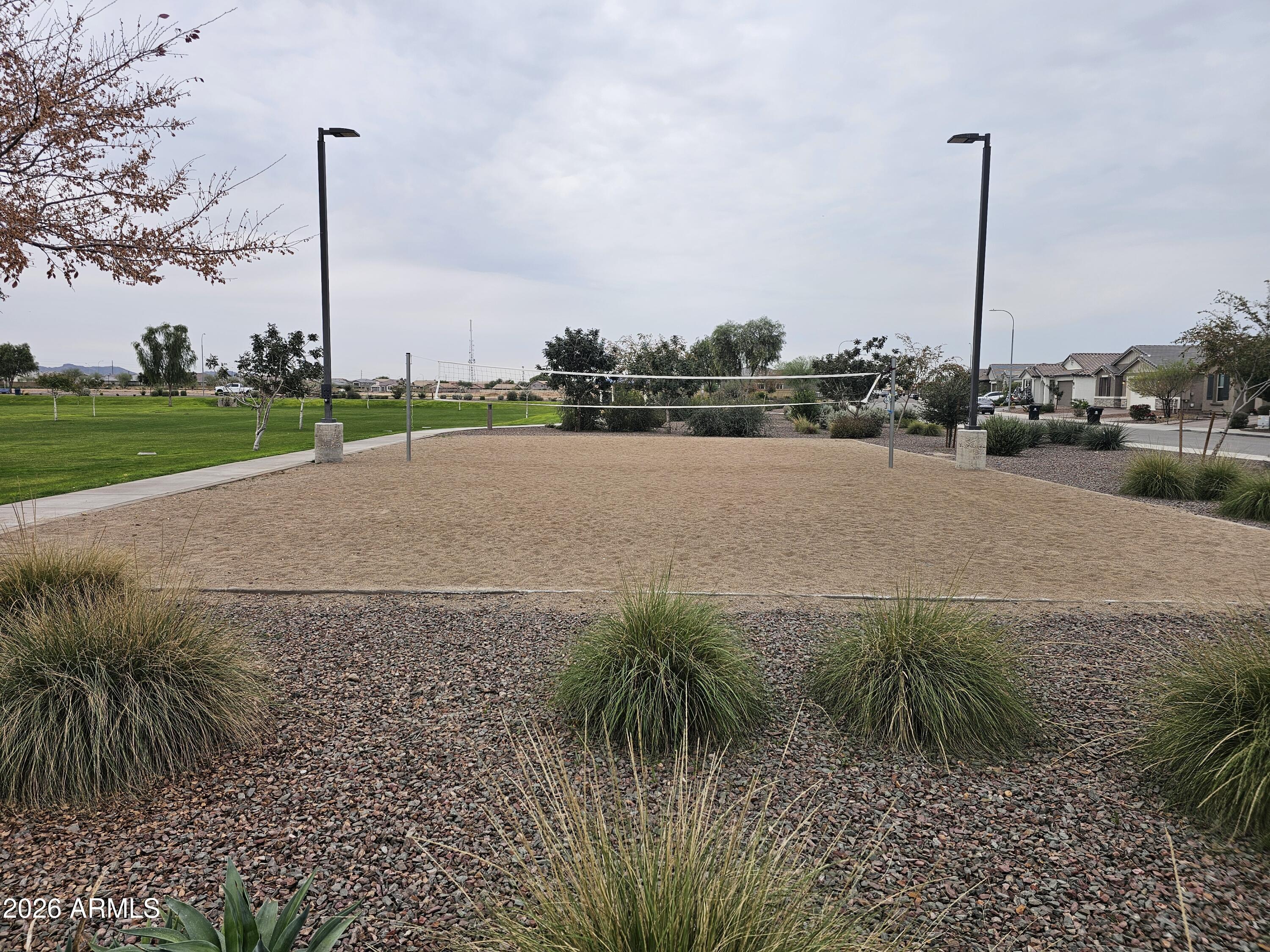 10768 W KINDERMAN Drive