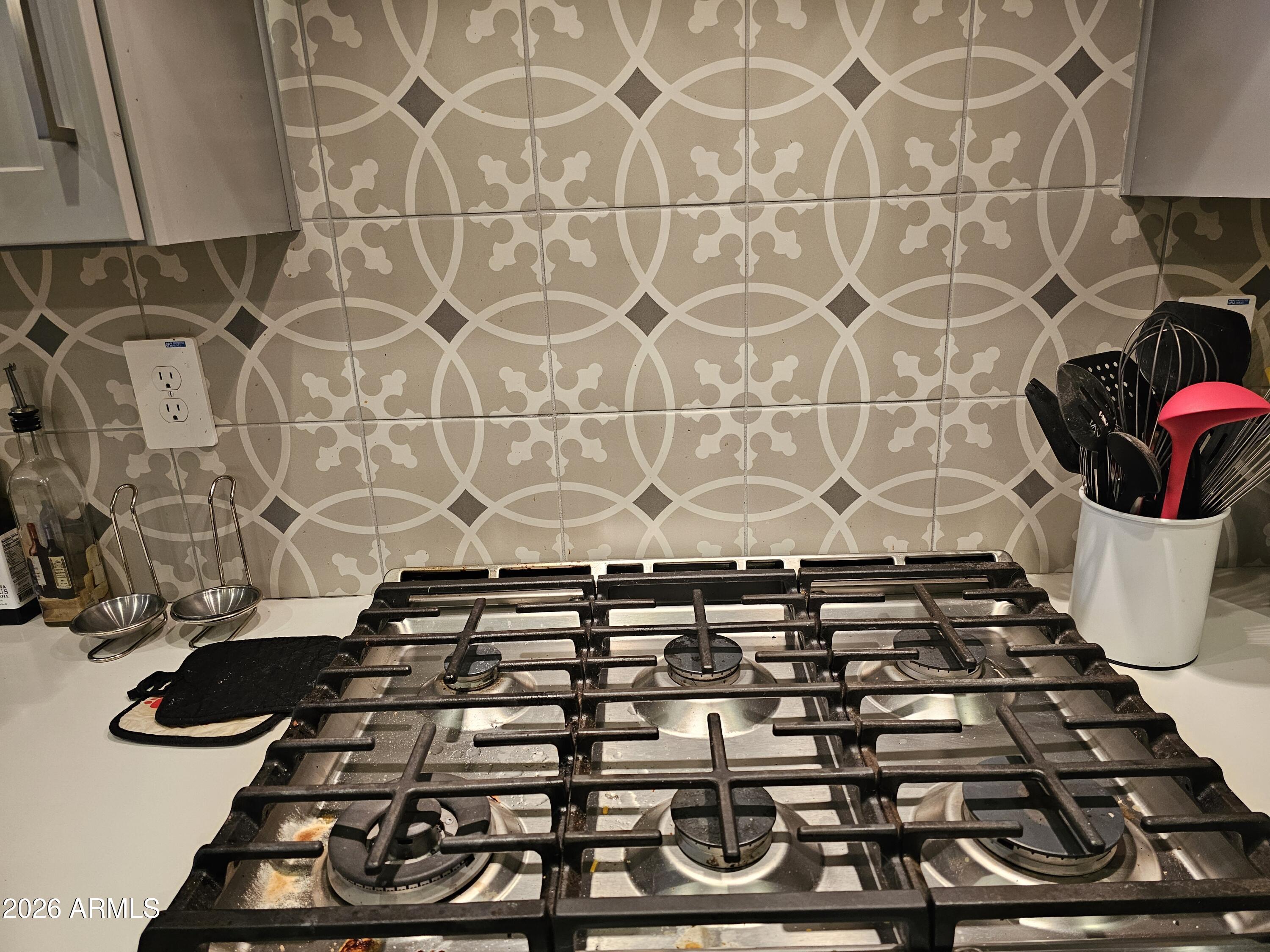 10768 W KINDERMAN Drive