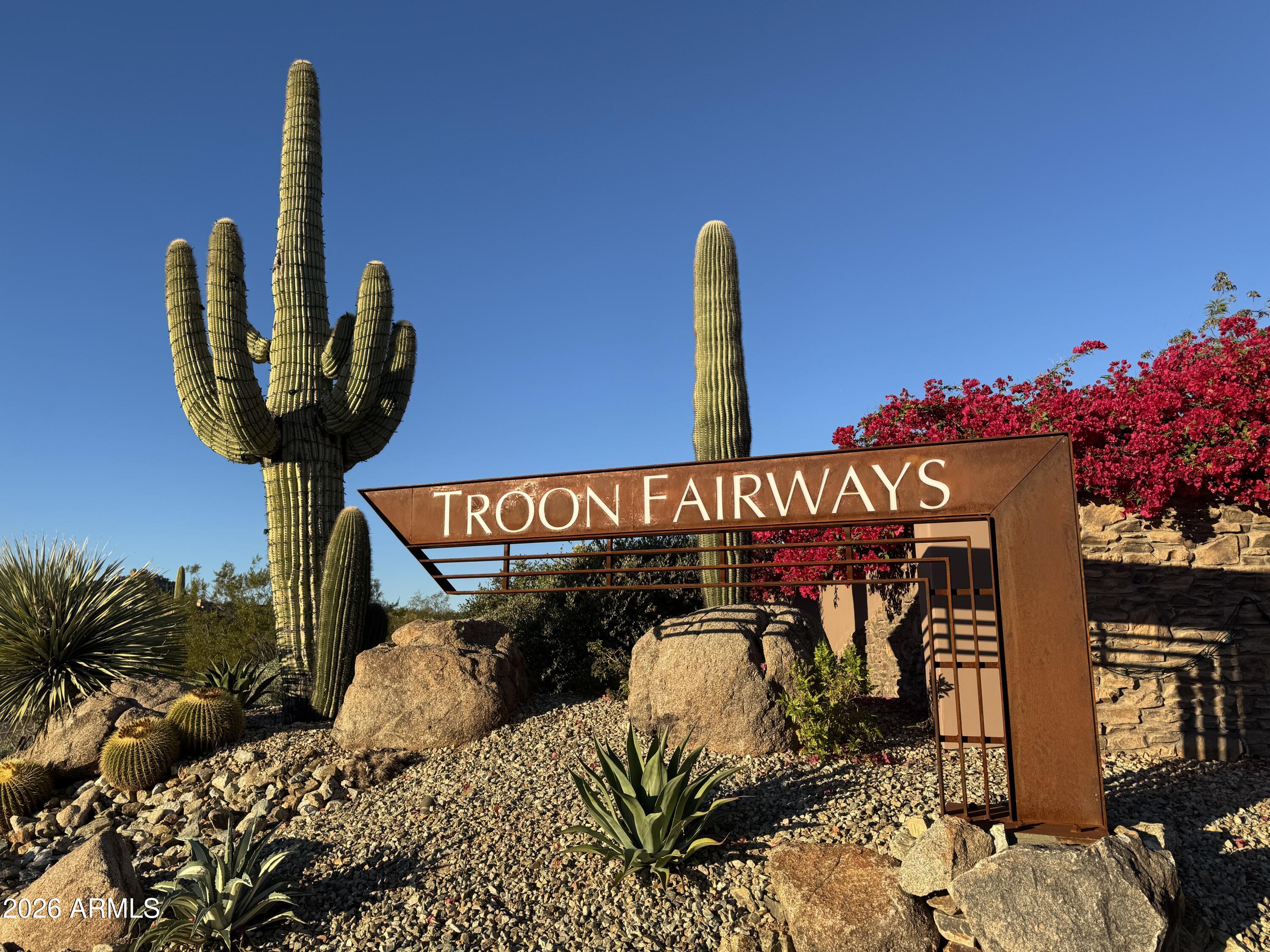 10460 E QUARTZ ROCK Road