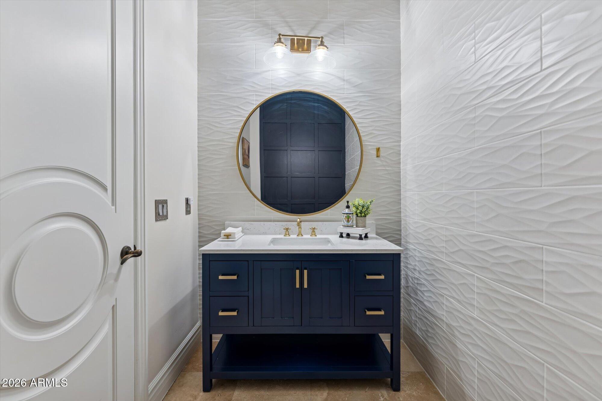 10460 E QUARTZ ROCK Road