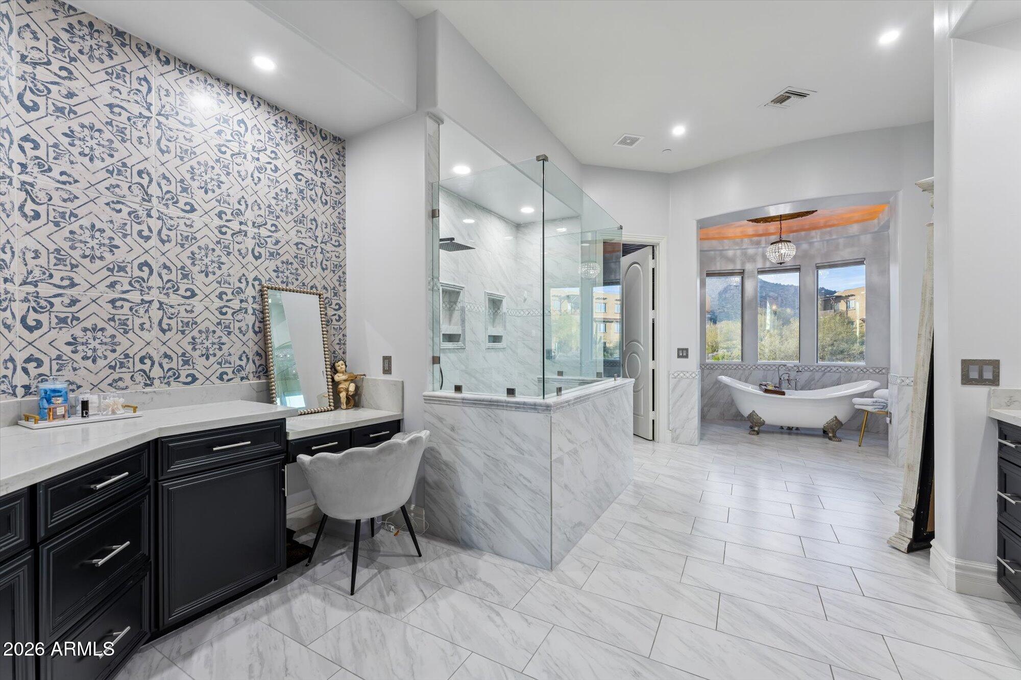 10460 E QUARTZ ROCK Road