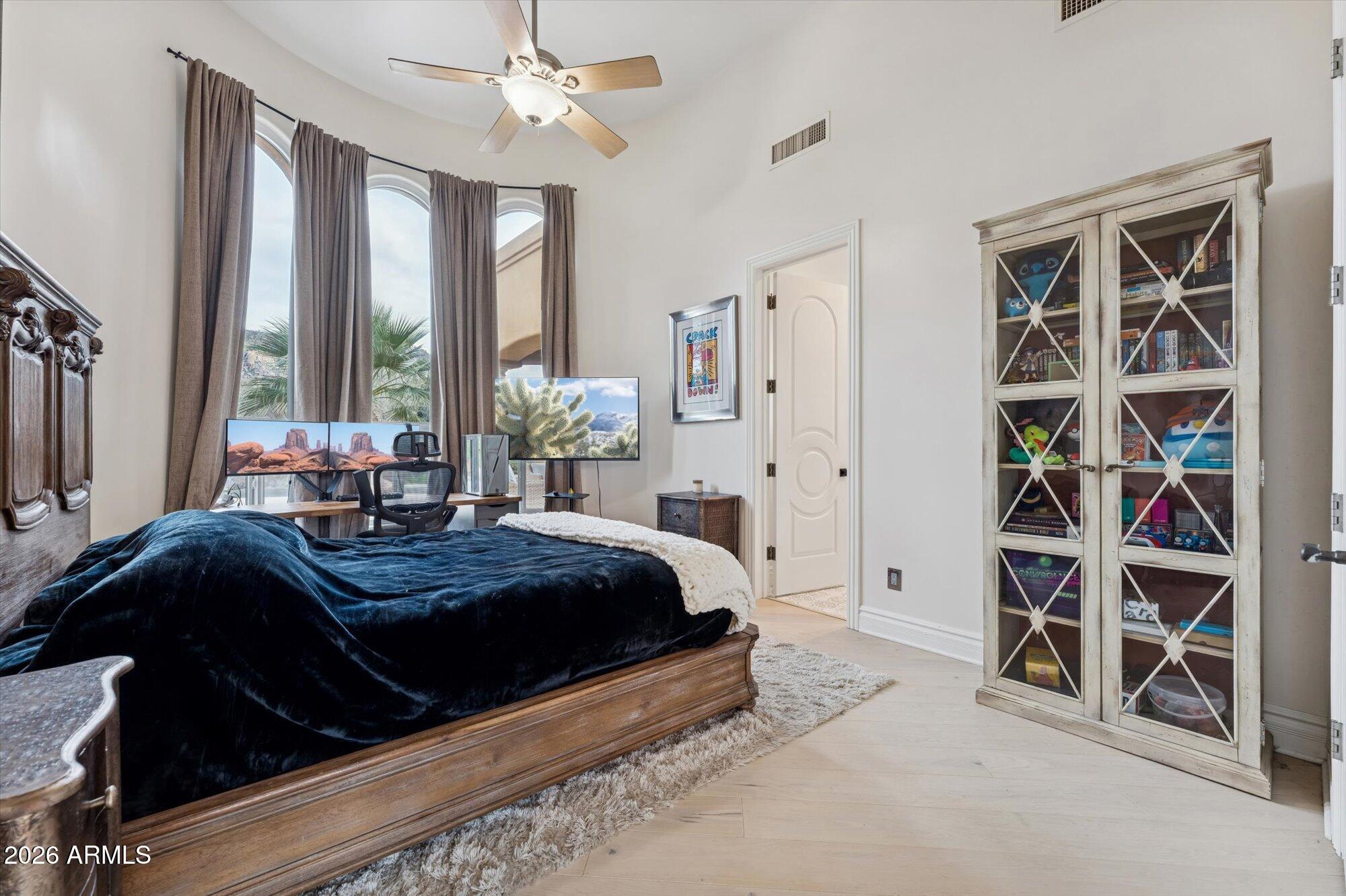 10460 E QUARTZ ROCK Road