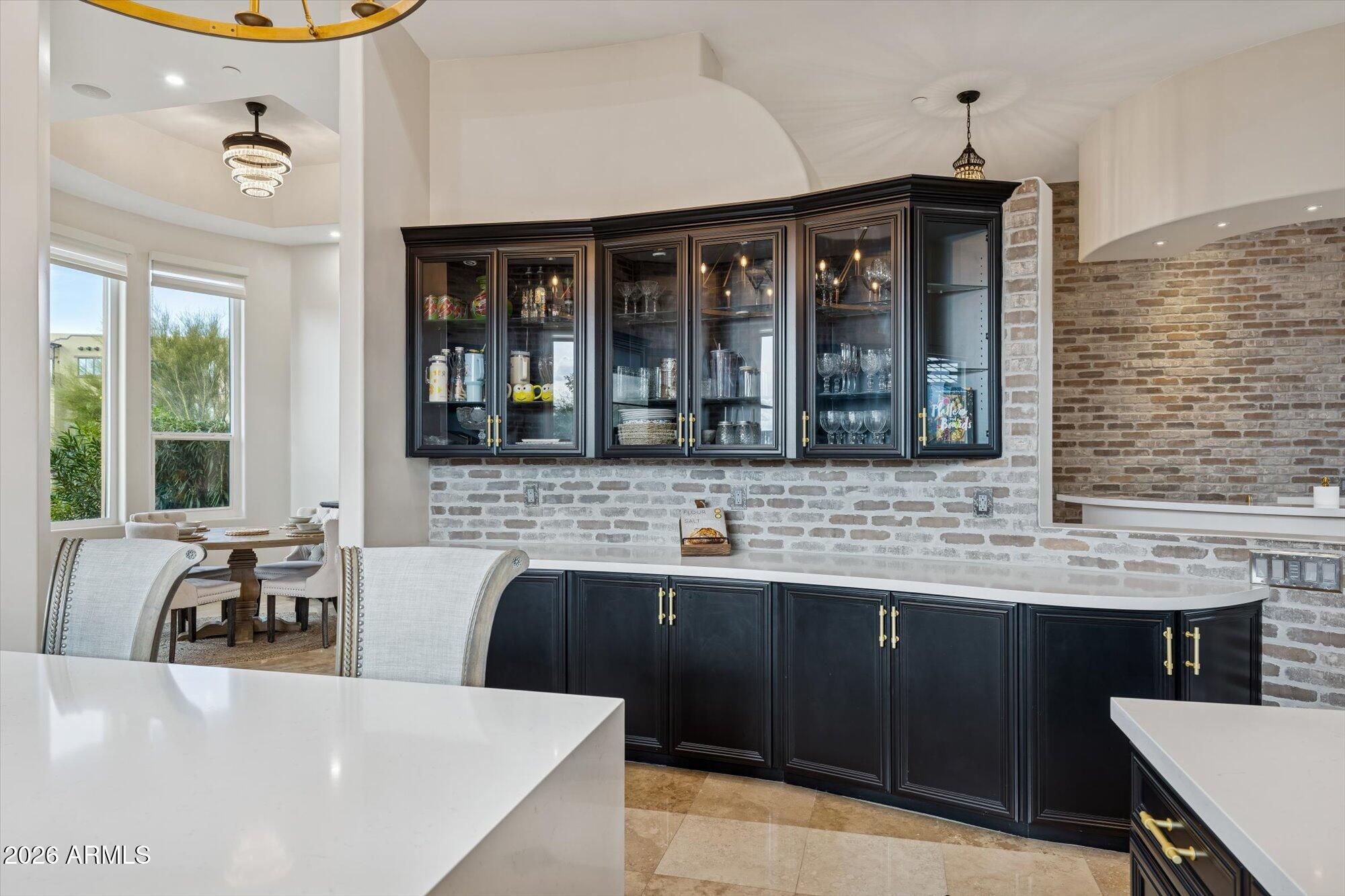 10460 E QUARTZ ROCK Road