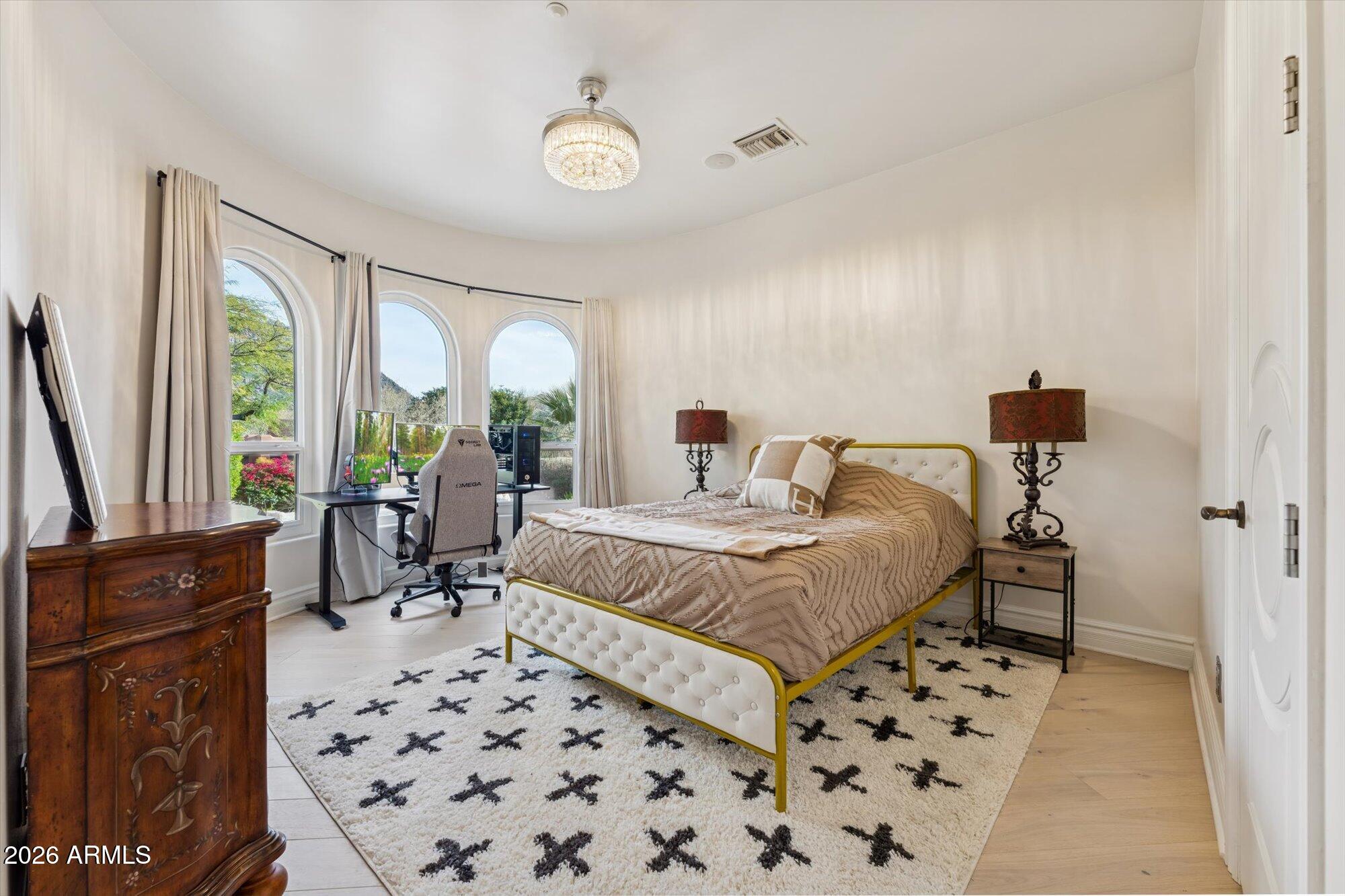 10460 E QUARTZ ROCK Road