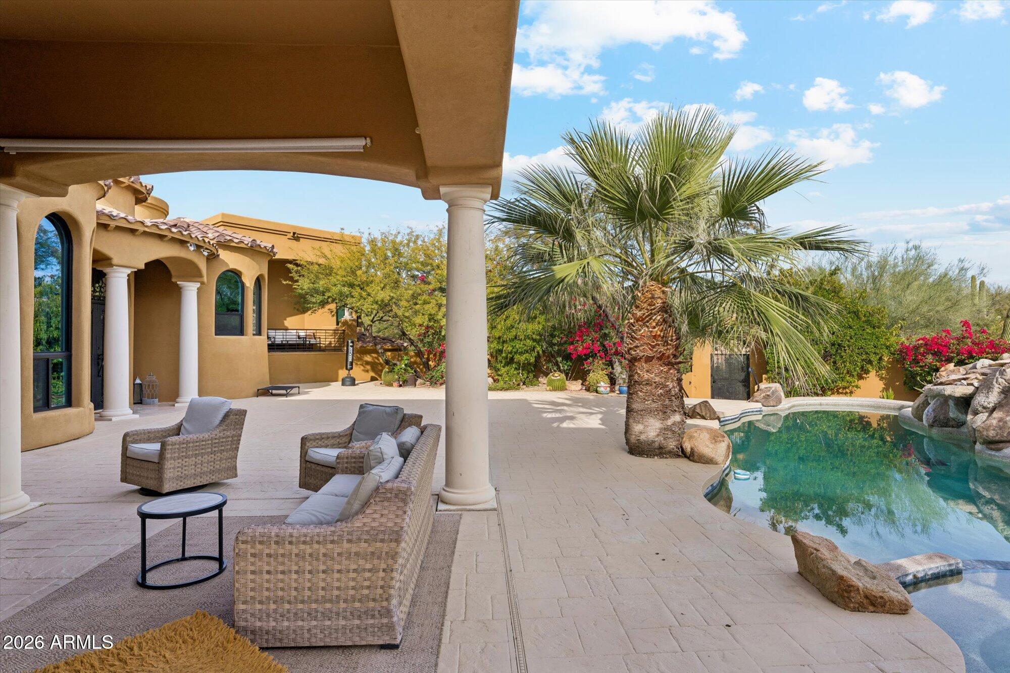 10460 E QUARTZ ROCK Road