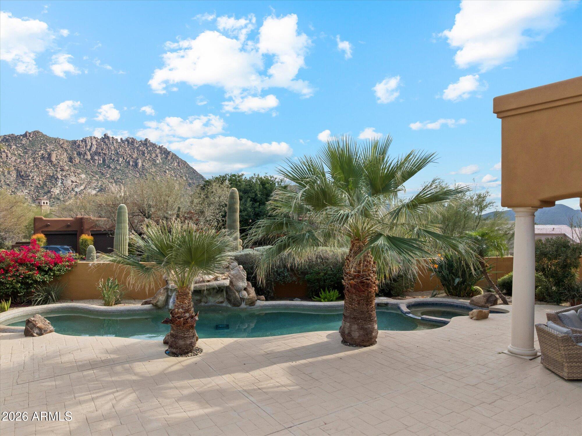 10460 E QUARTZ ROCK Road