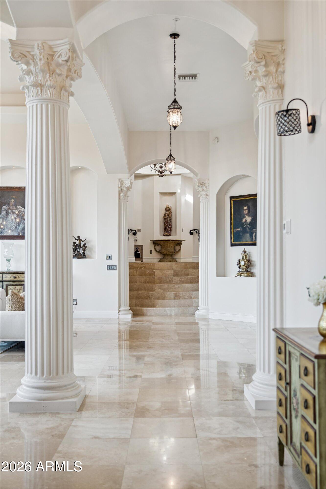 10460 E QUARTZ ROCK Road