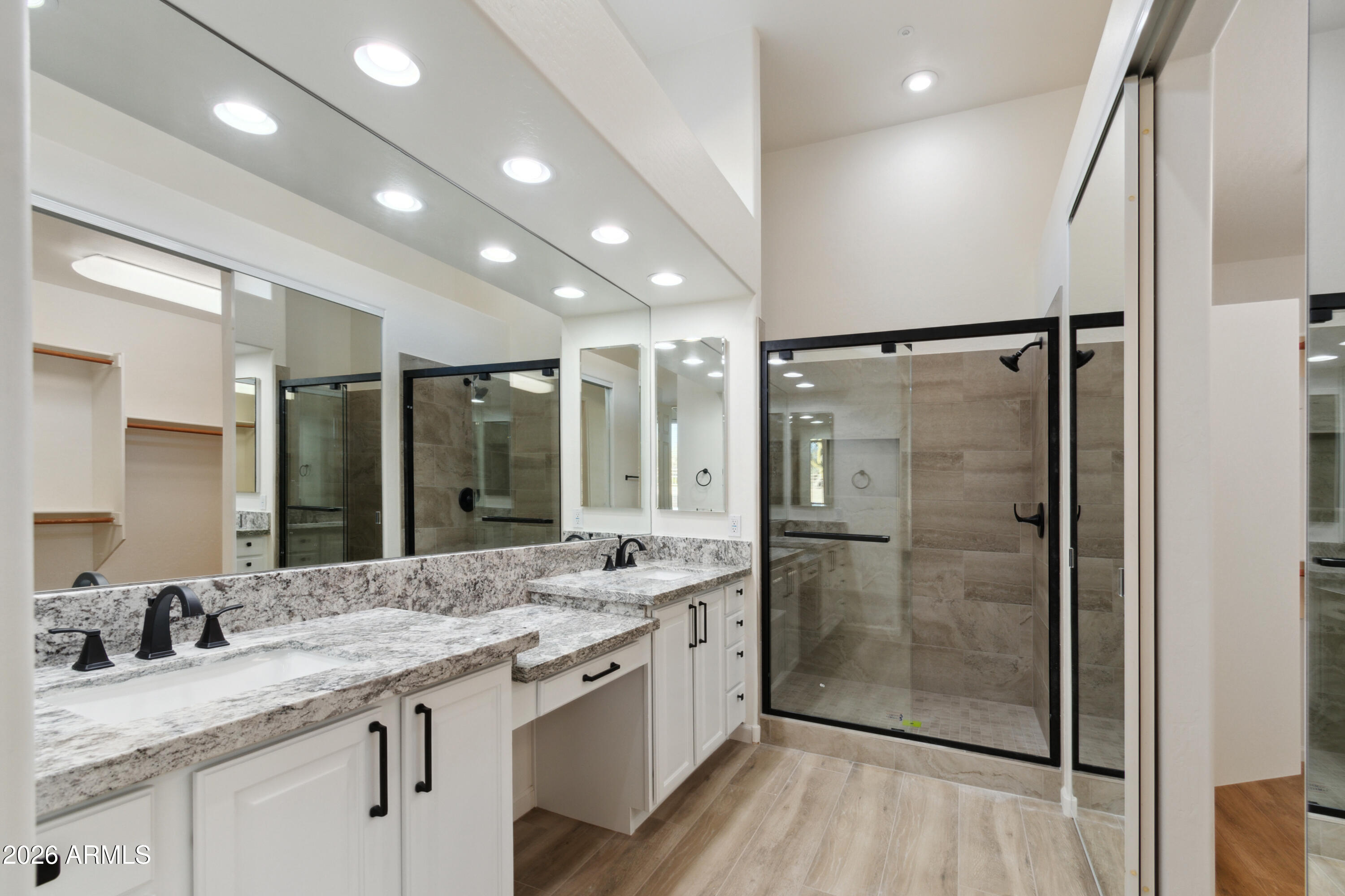 8096 E WINDWOOD Lane