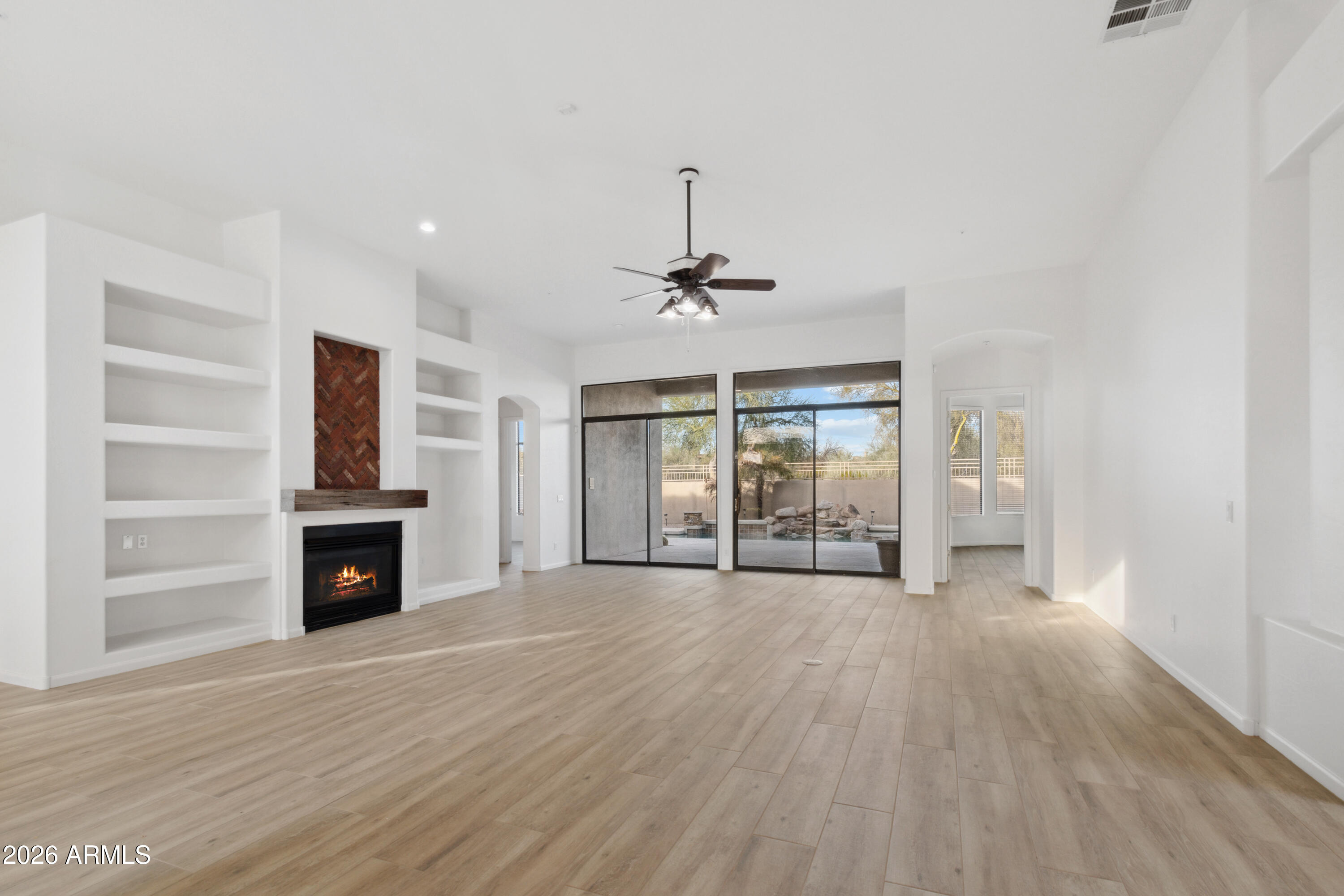 8096 E WINDWOOD Lane