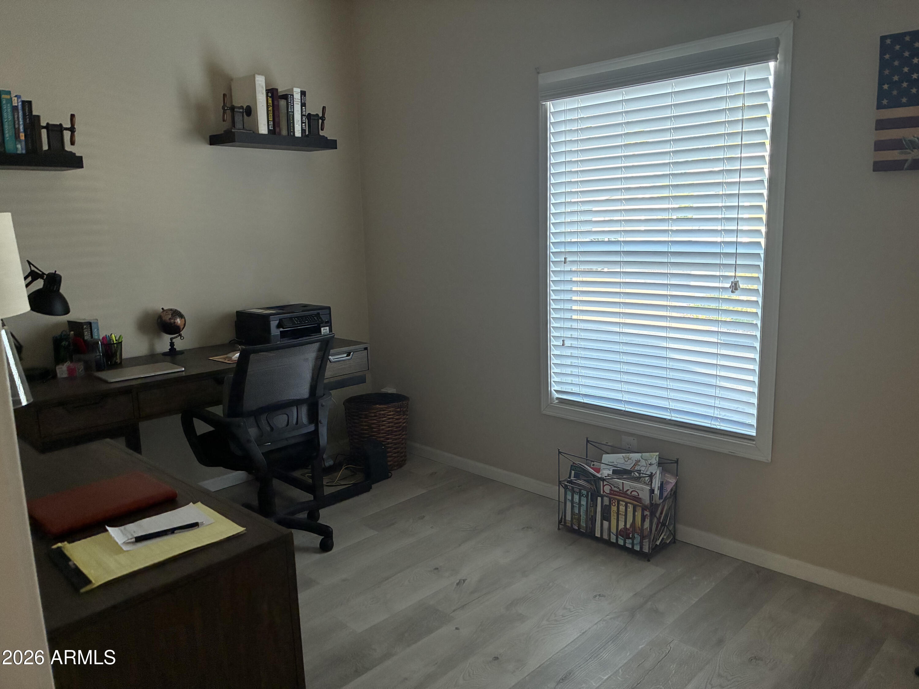 2000 S APACHE Road 40