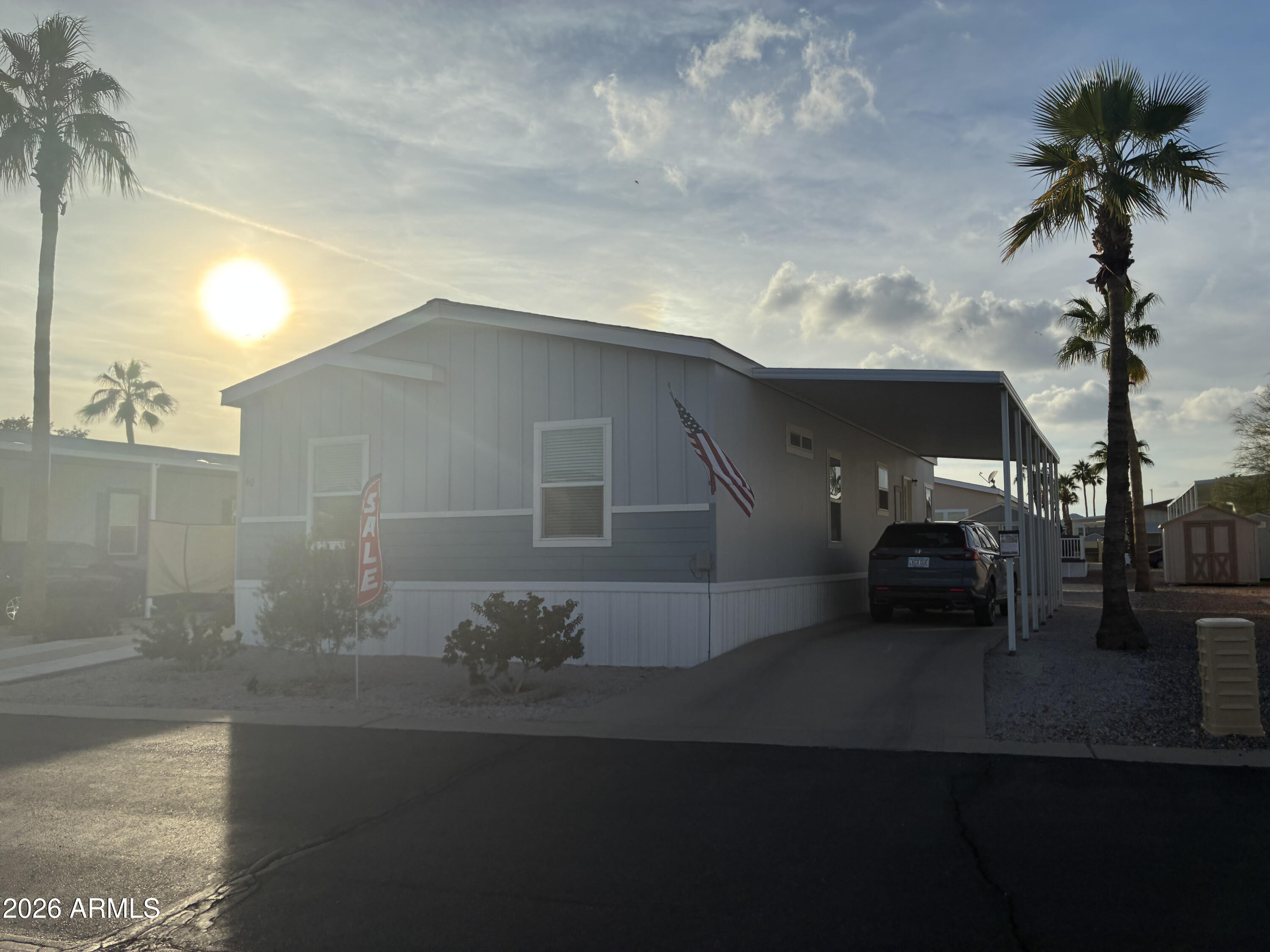 2000 S APACHE Road 40