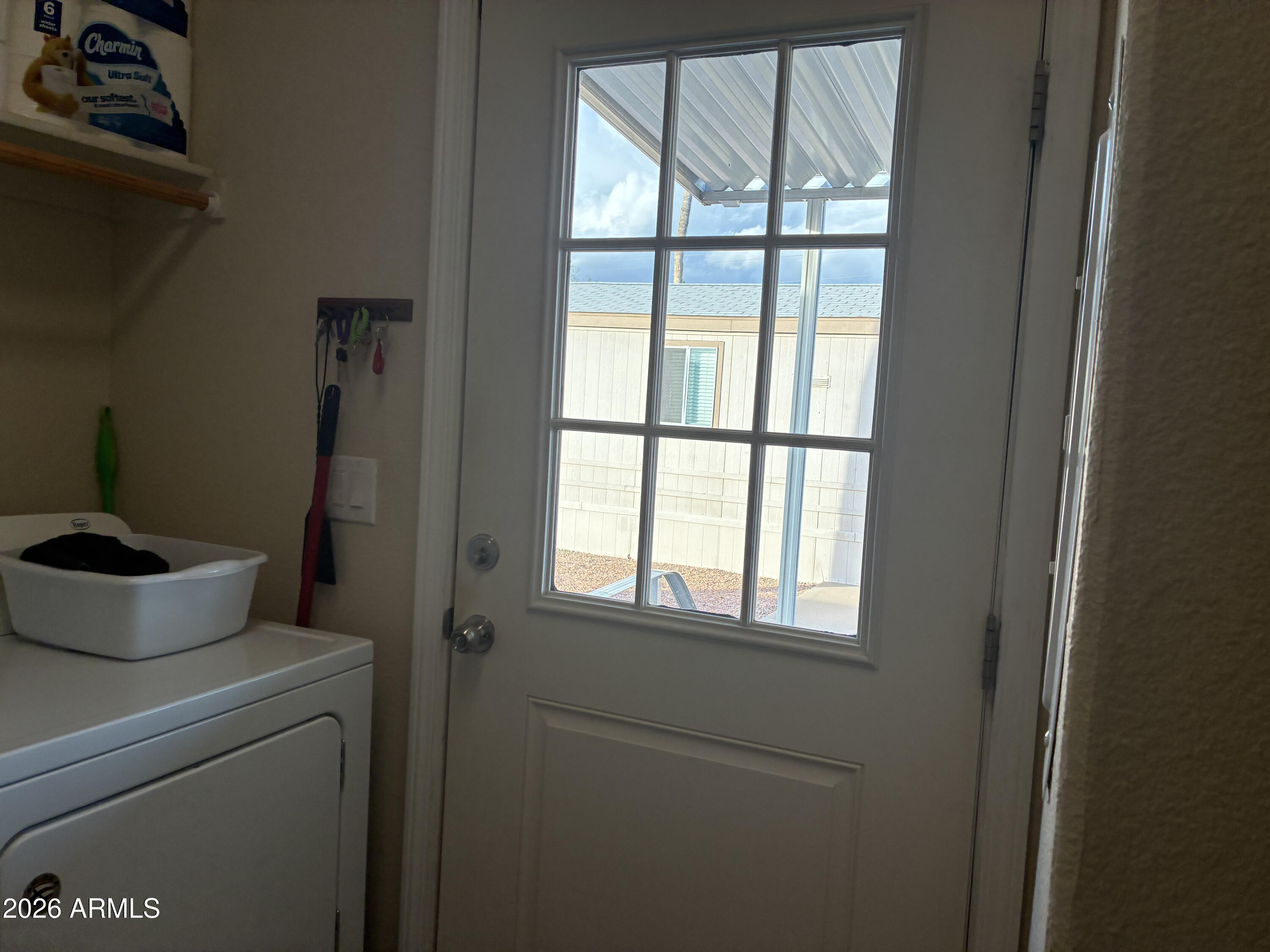 2000 S APACHE Road 40