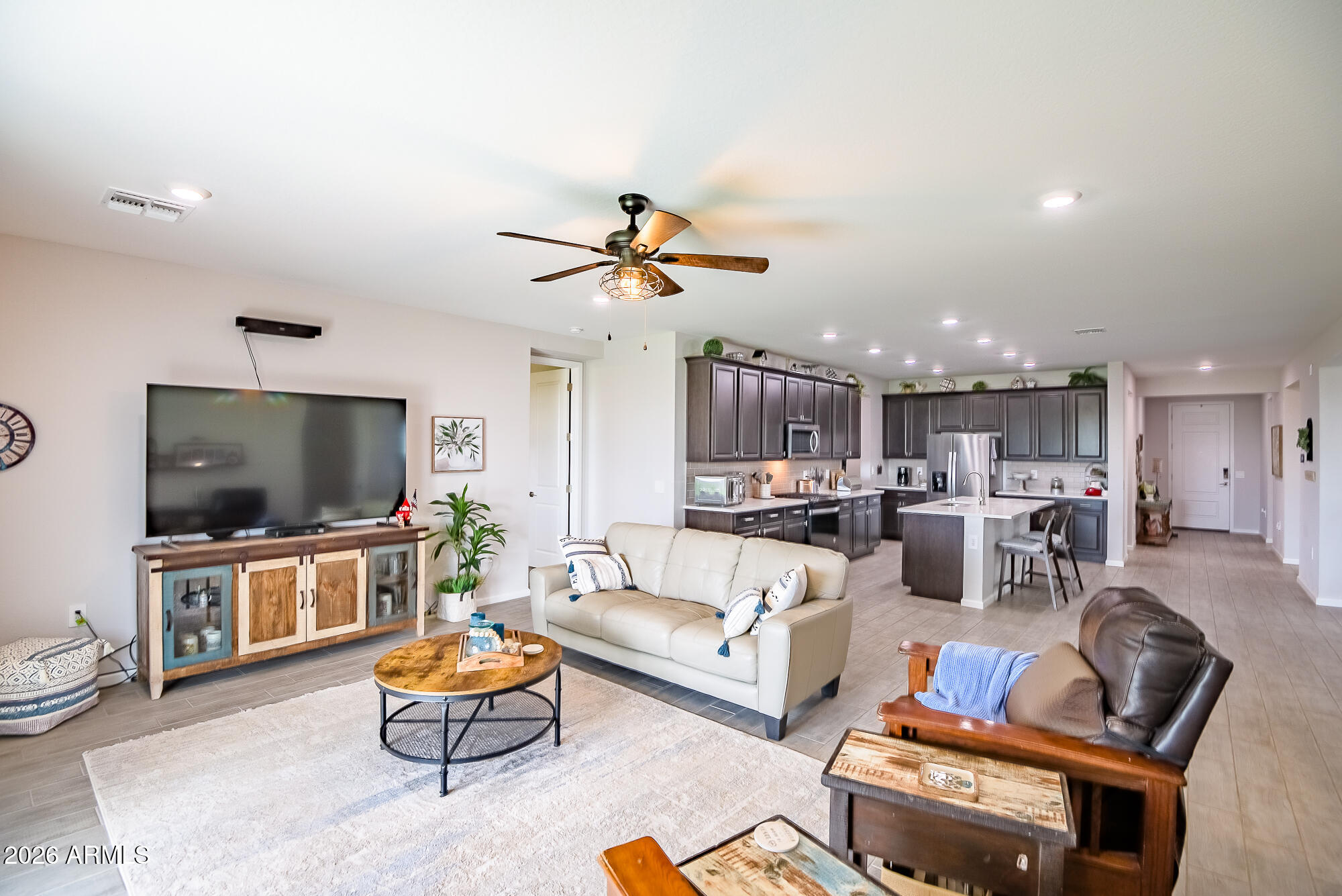 17765 W SUPERIOR Avenue