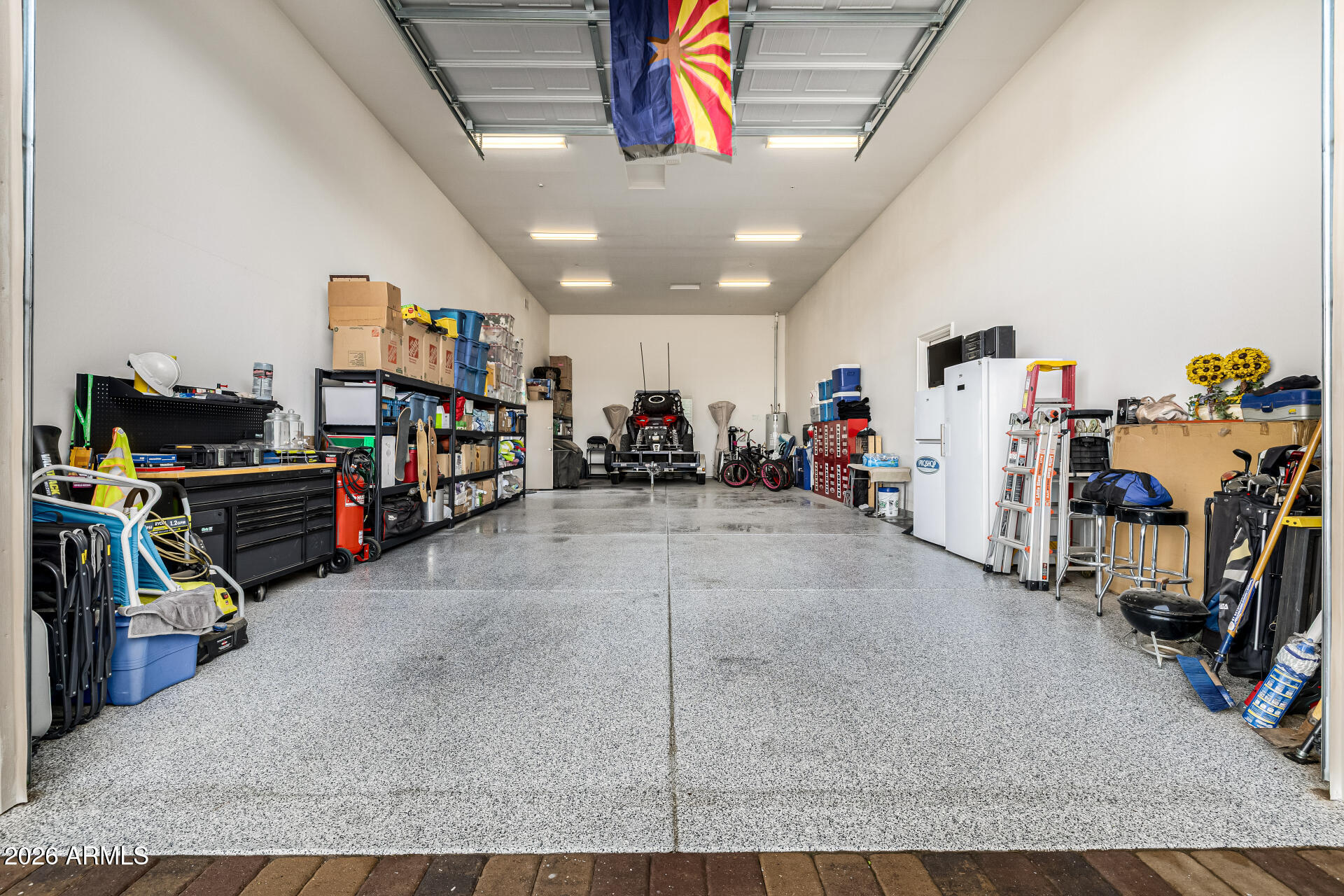 21943 E DESERT HILLS Drive