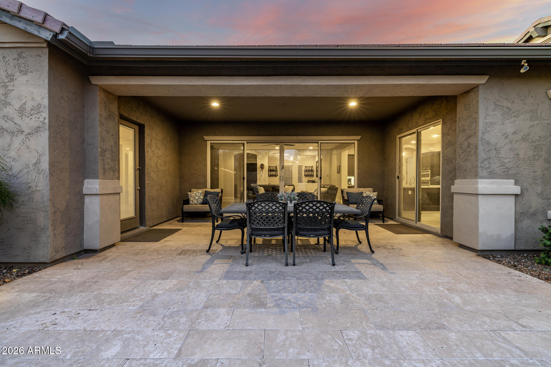 21943 E DESERT HILLS Drive