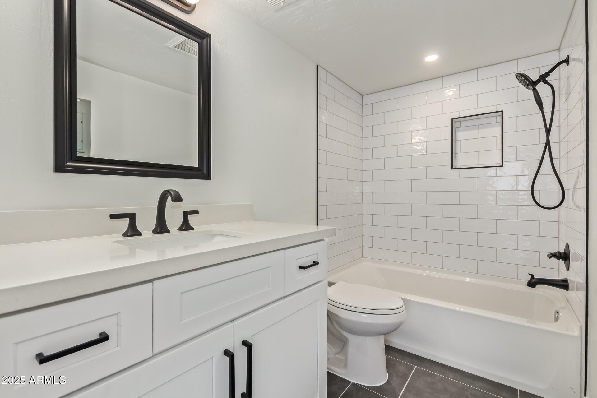 4901 S CALLE LOS CERROS Drive 202