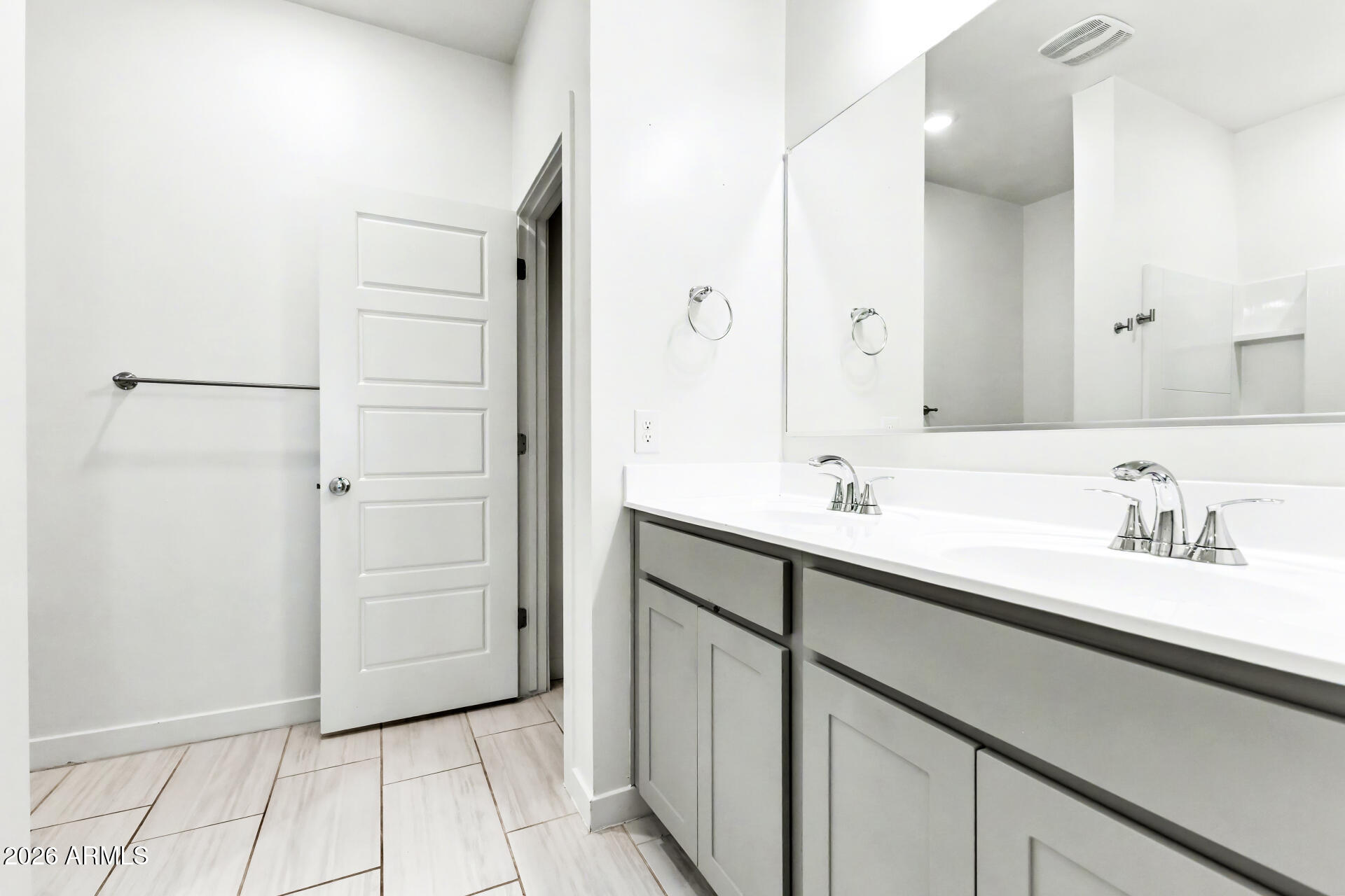 35236 W SANTA MONICA Avenue