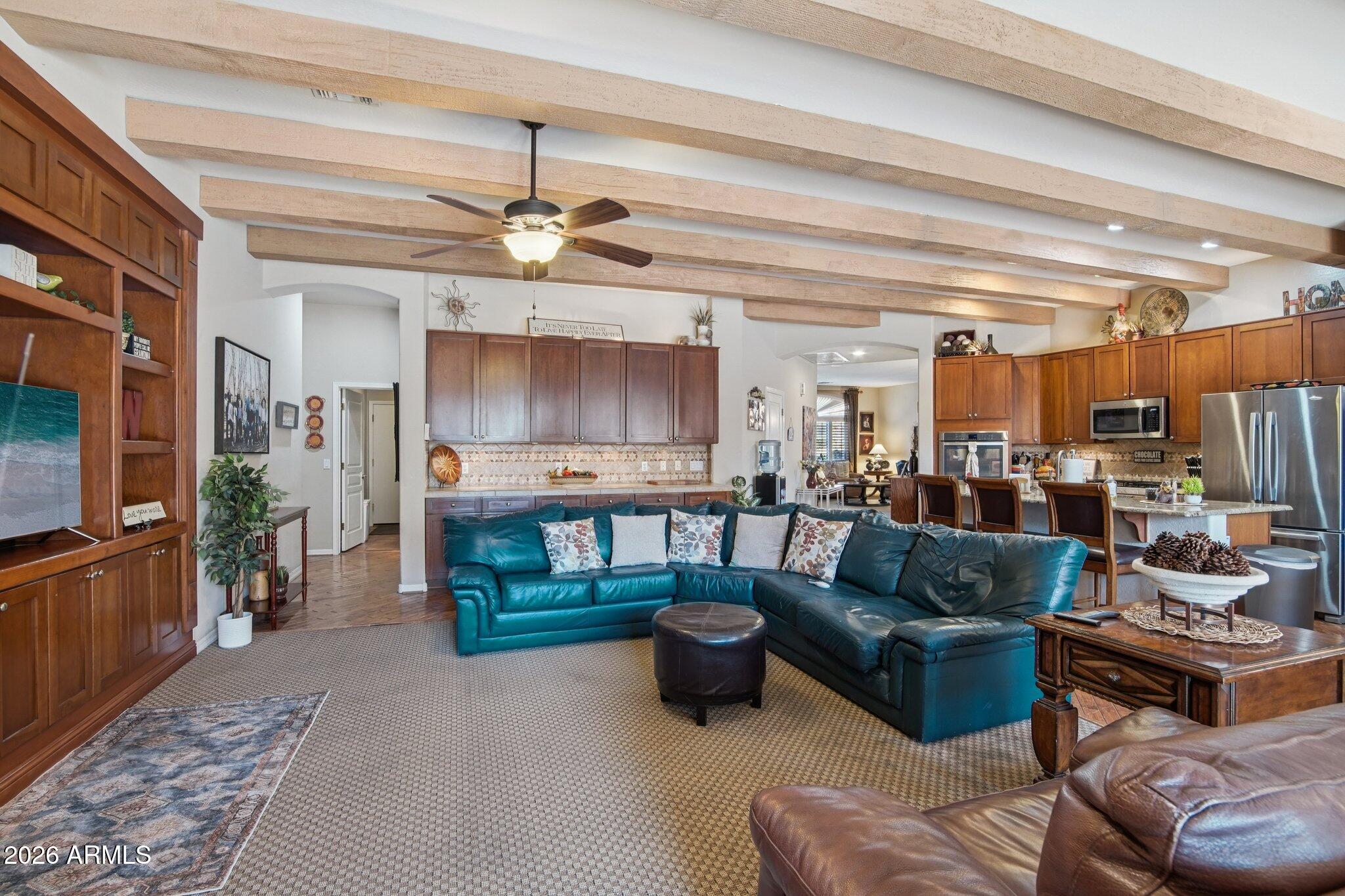 1051 W SIERRA MADRE Avenue