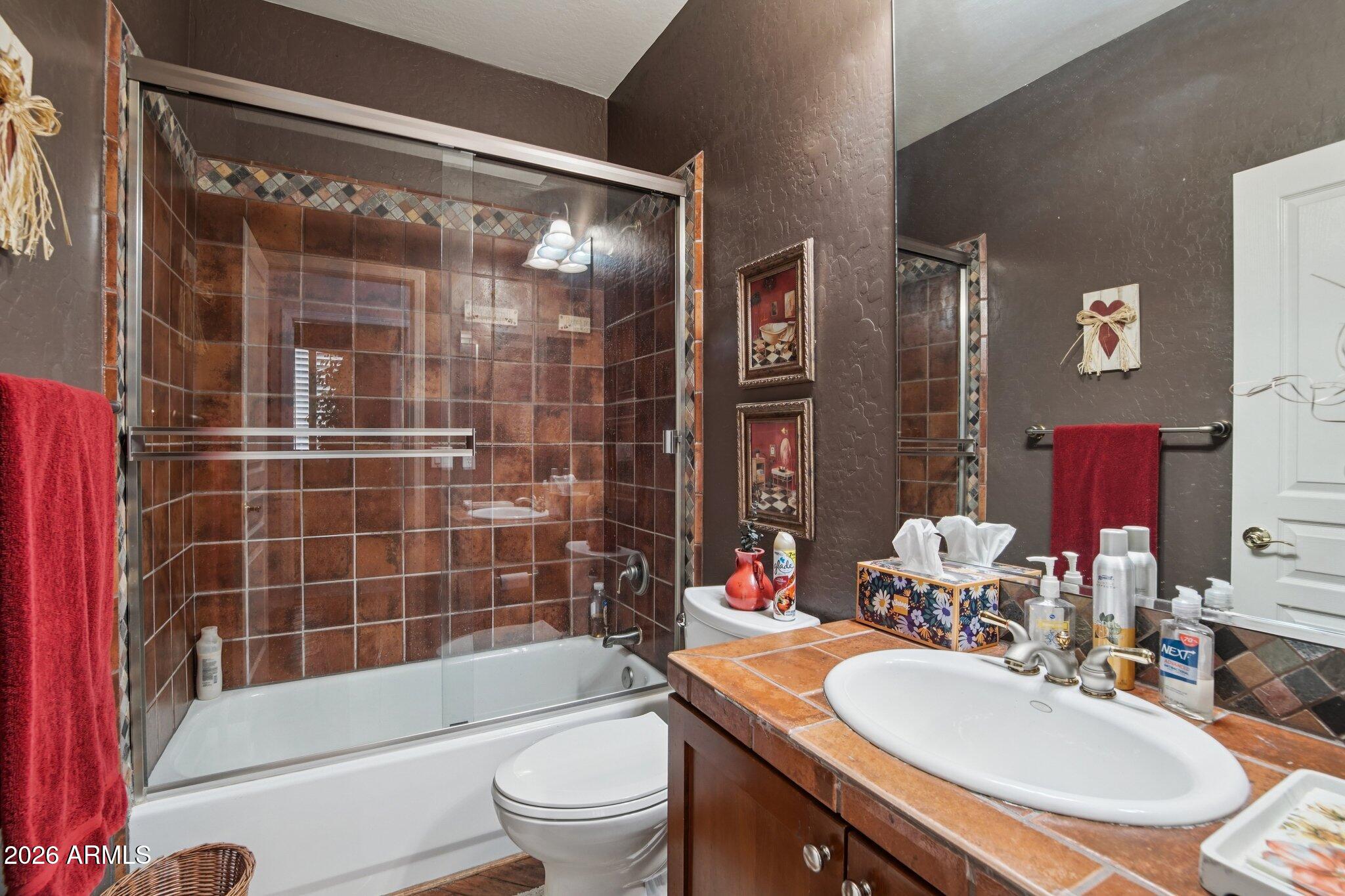 1051 W SIERRA MADRE Avenue